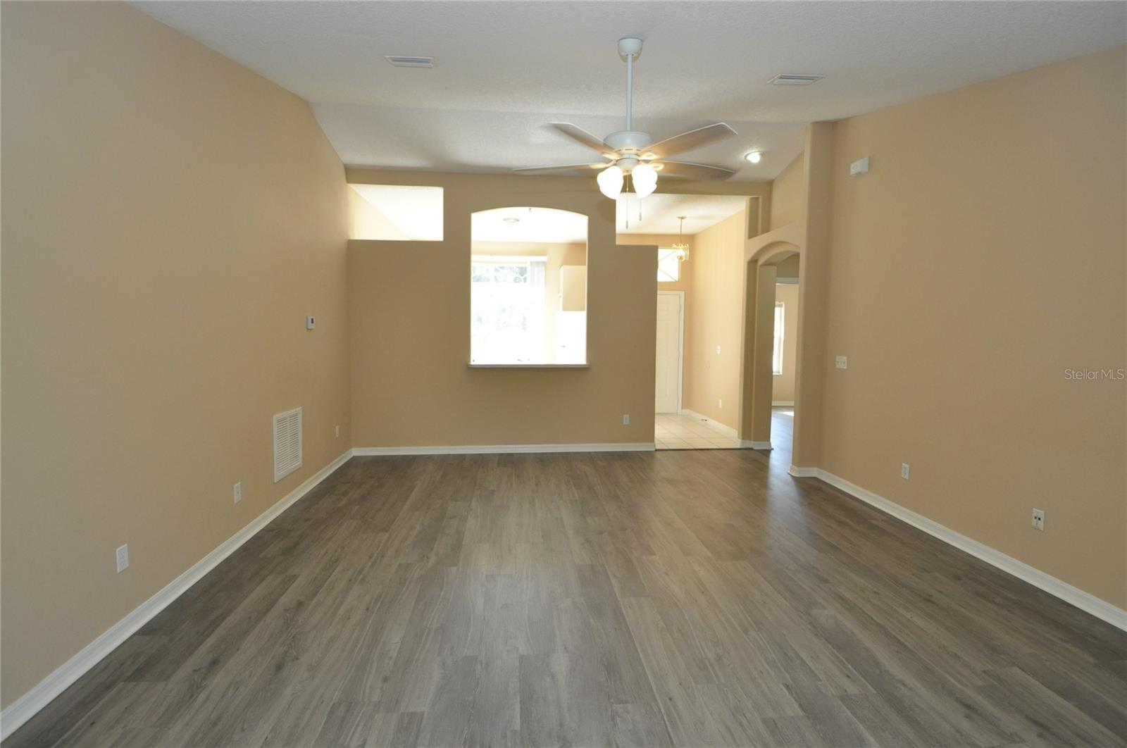 BELLE TERRE - Residential Lease