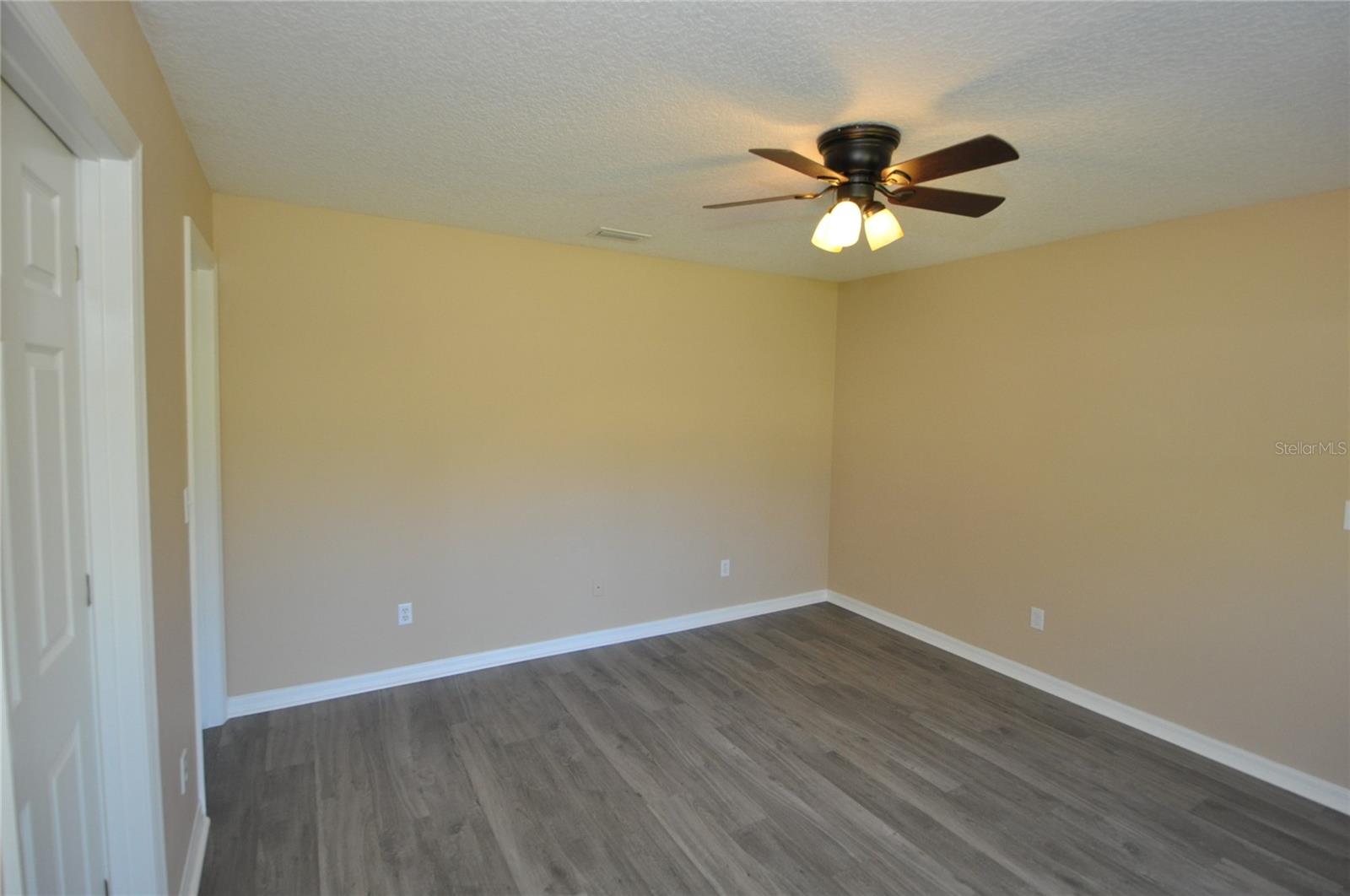 BELLE TERRE - Residential Lease