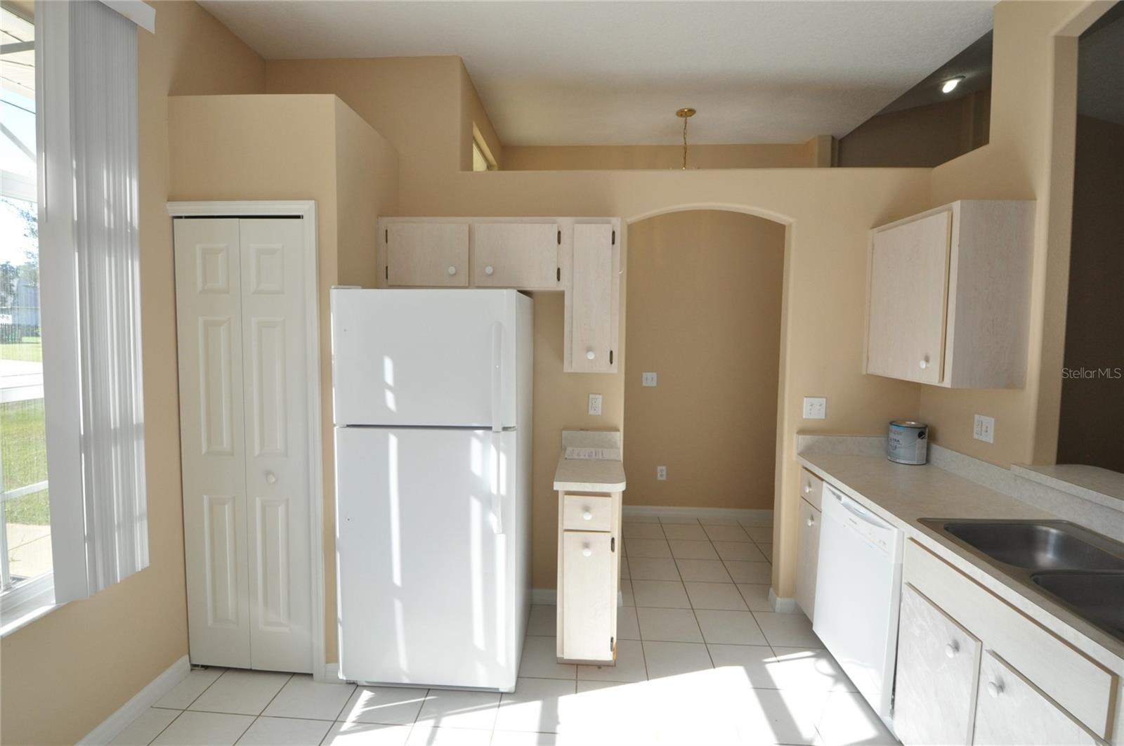 BELLE TERRE - Residential Lease