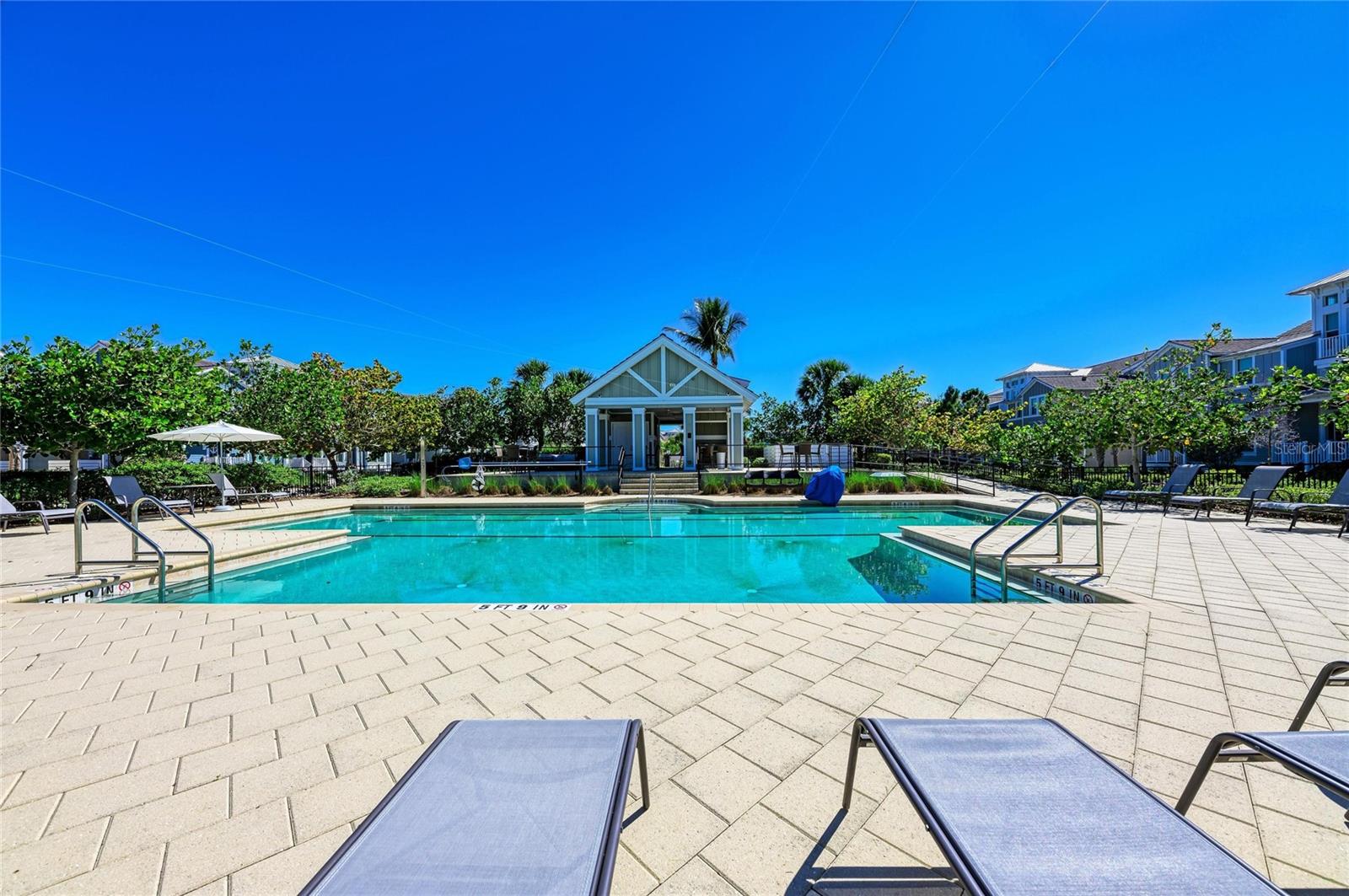 HARBOUR ISLE - Residential