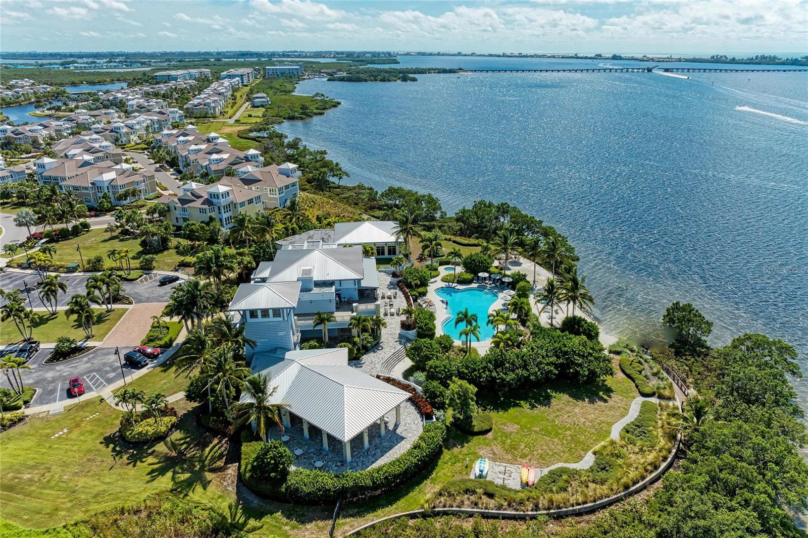 HARBOUR ISLE - Residential