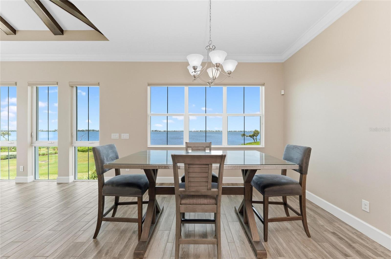 HARBOUR ISLE - Residential