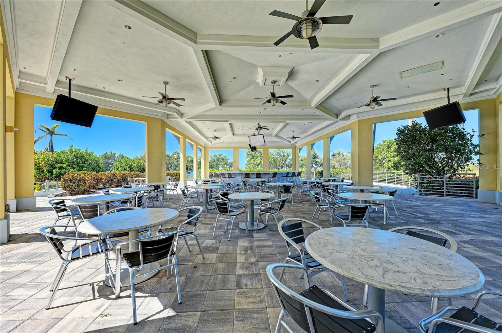 HARBOUR ISLE - Residential