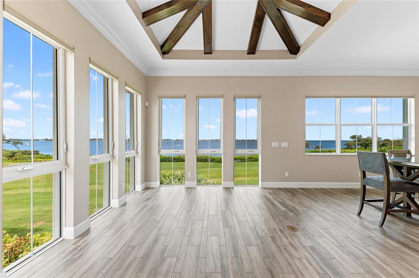 HARBOUR ISLE - Residential