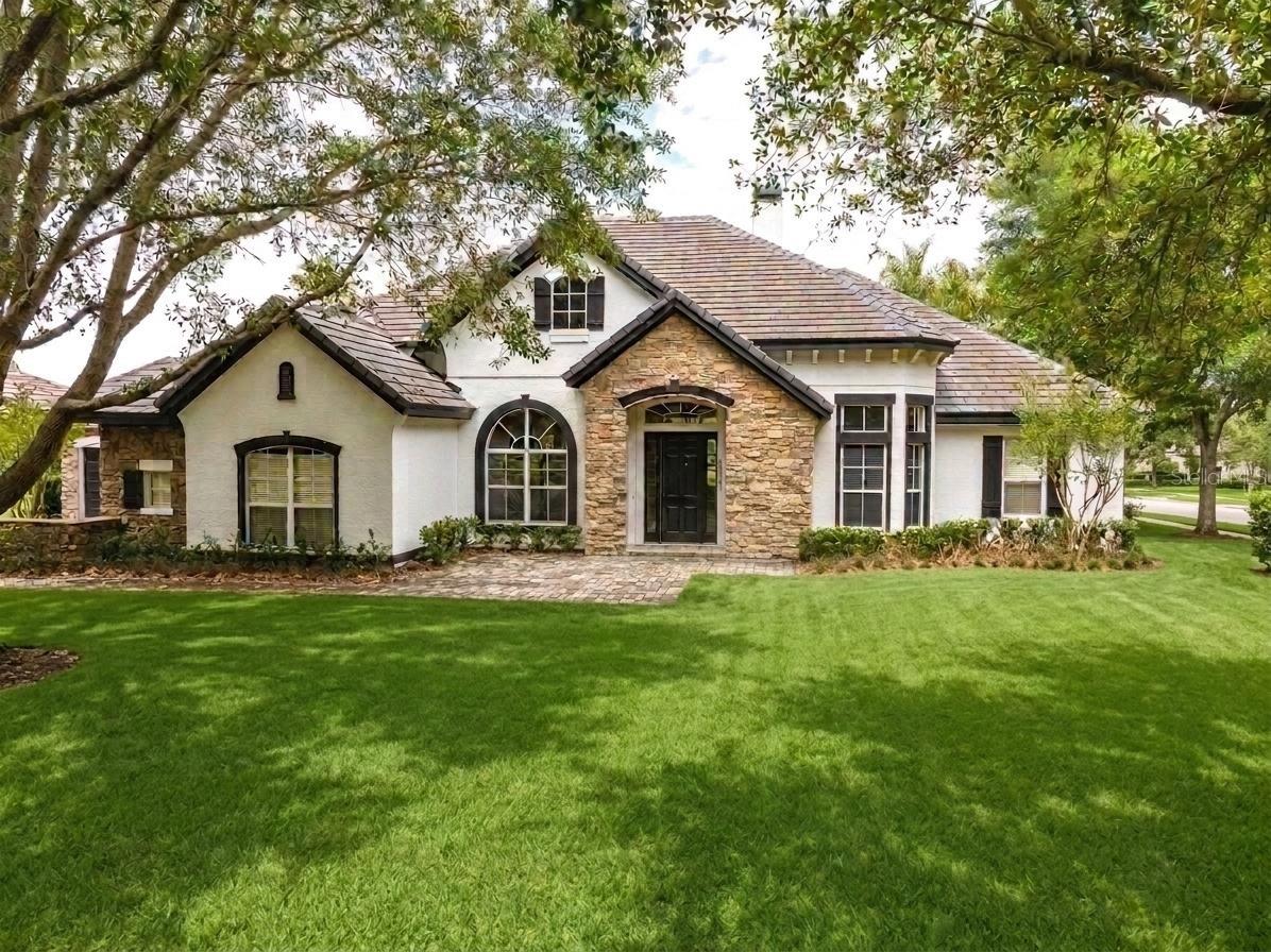 HEATHROW COUNTRY ESTATE - Residential