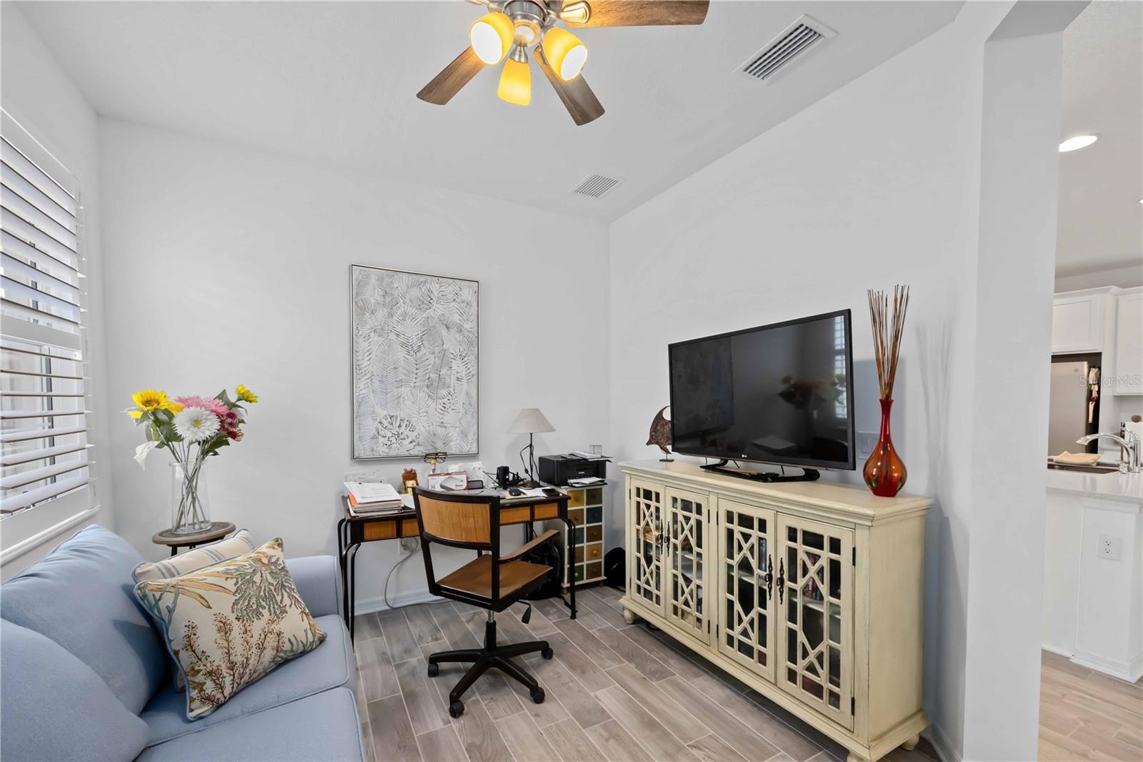 AMBERLY PH II - Residential