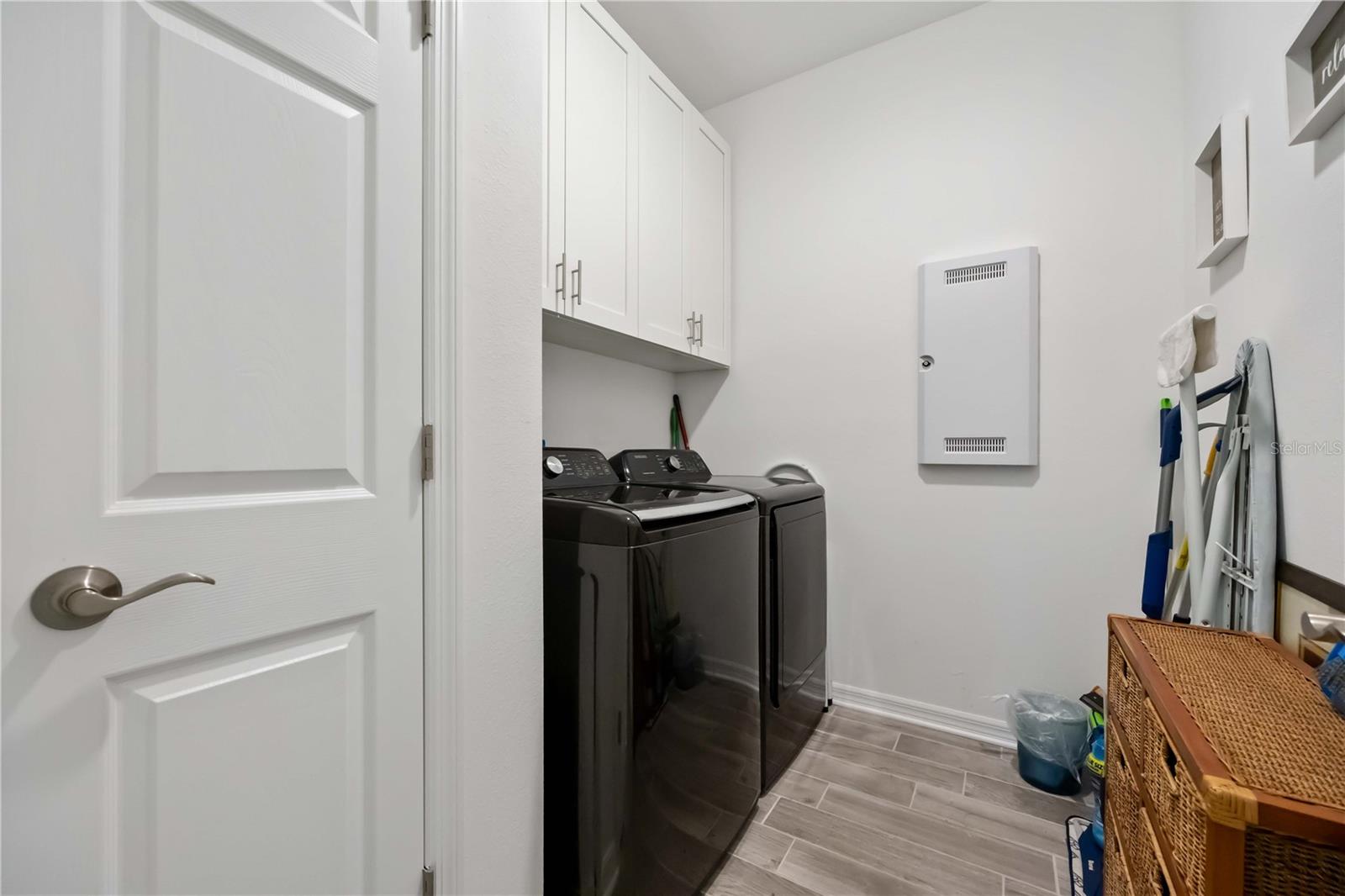 AMBERLY PH II - Residential
