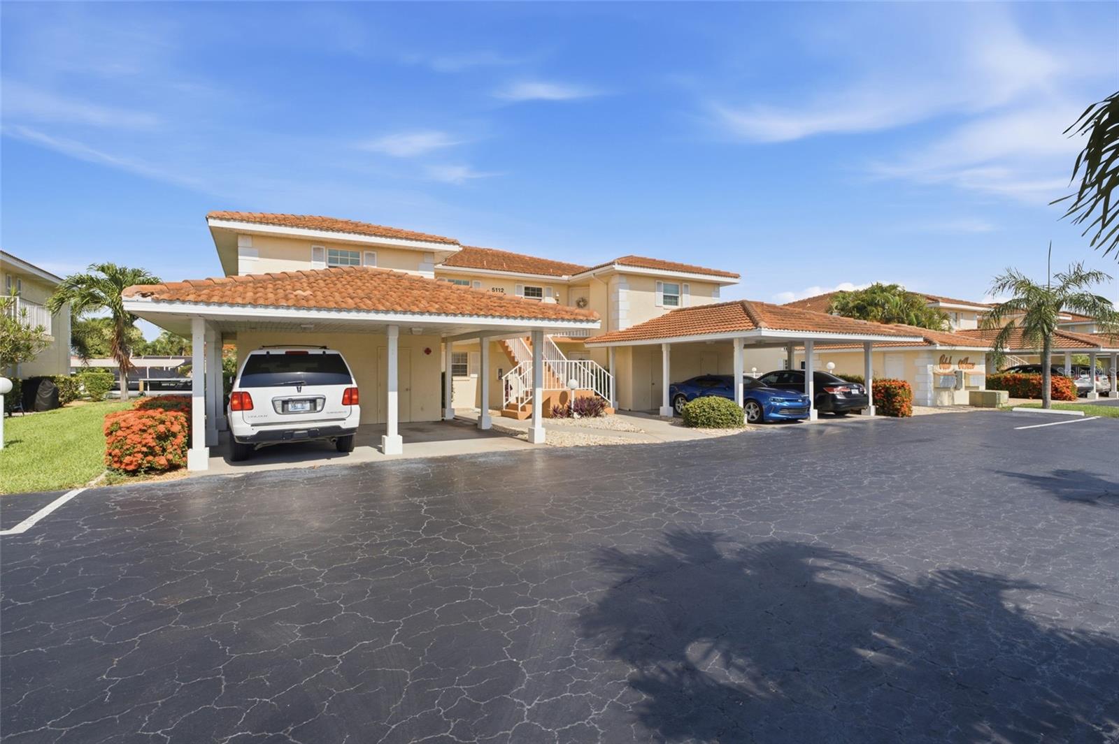 CLUB ABACO CONDO - Residential