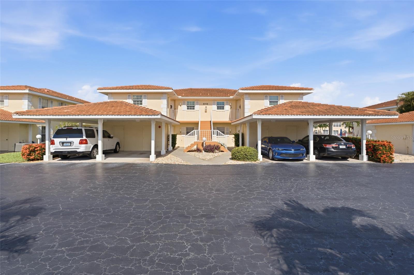 CLUB ABACO CONDO - Residential