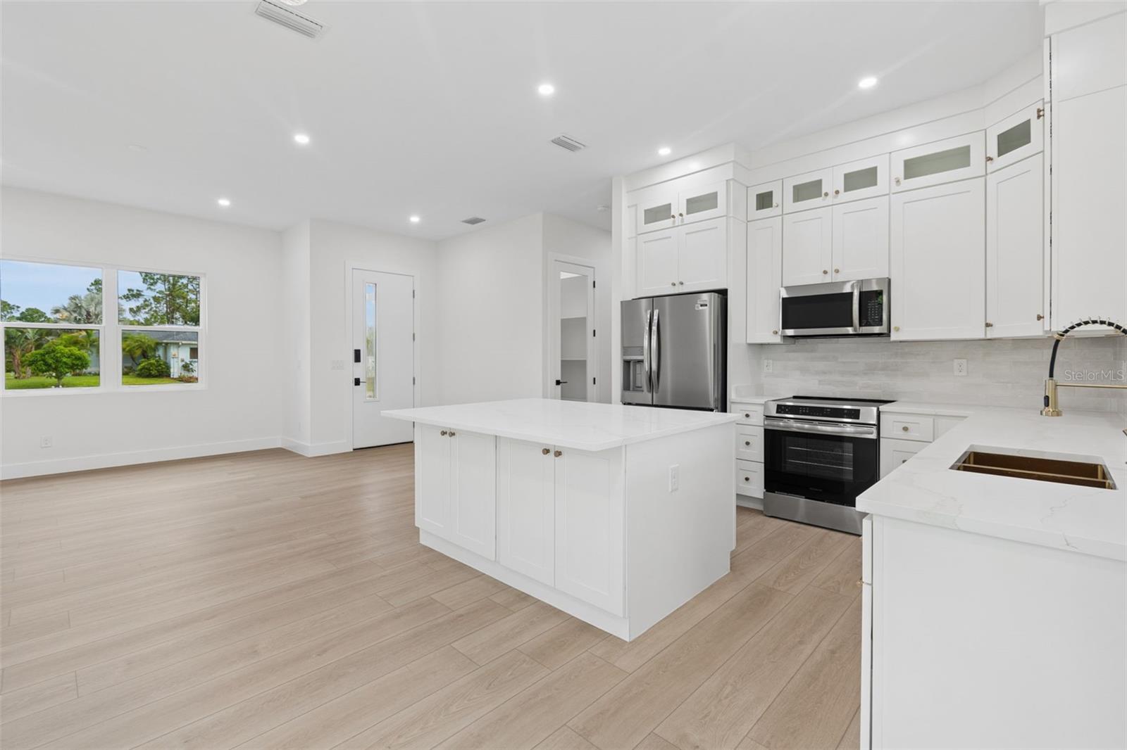 PORT CHARLOTTE SUB 08 - Residential