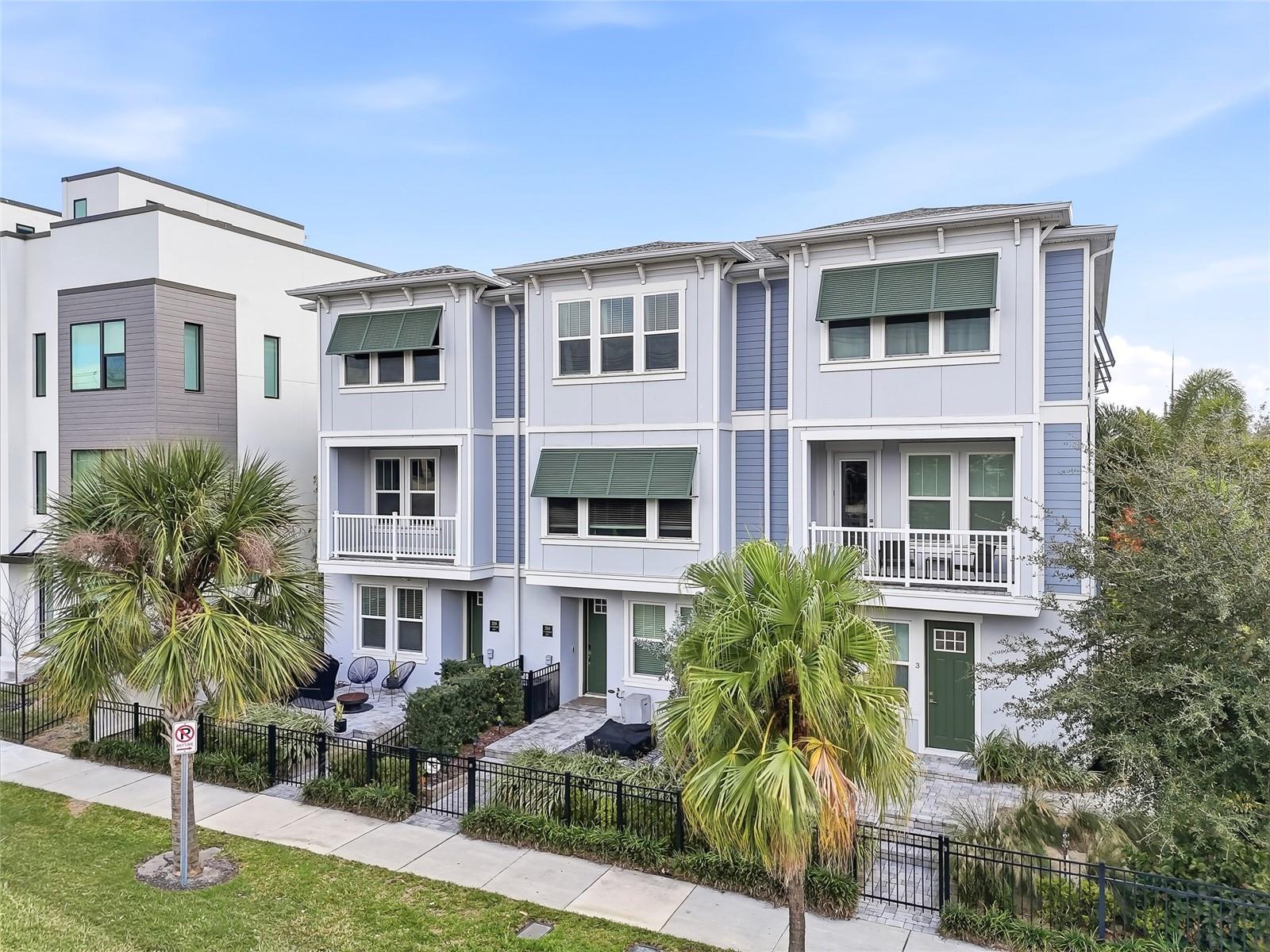 SOUTH TAMPANIA TWNHMS - Residential Lease