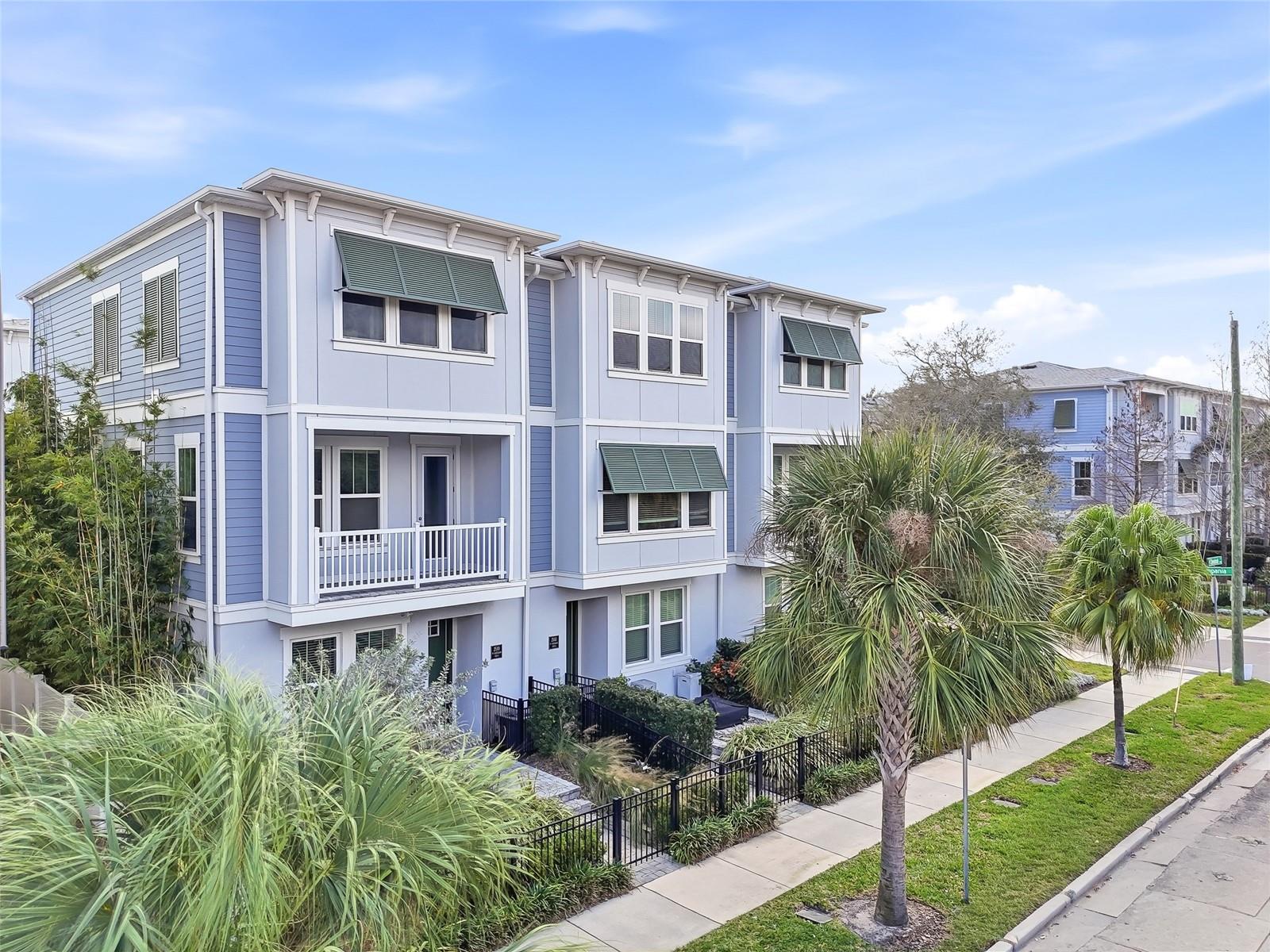 SOUTH TAMPANIA TWNHMS - Residential Lease
