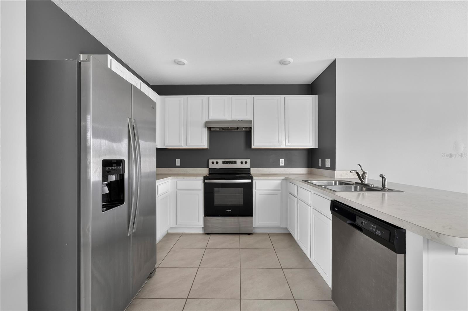 RIVERBEND AT CAMERON HEIGHTS PH 3 - Residential