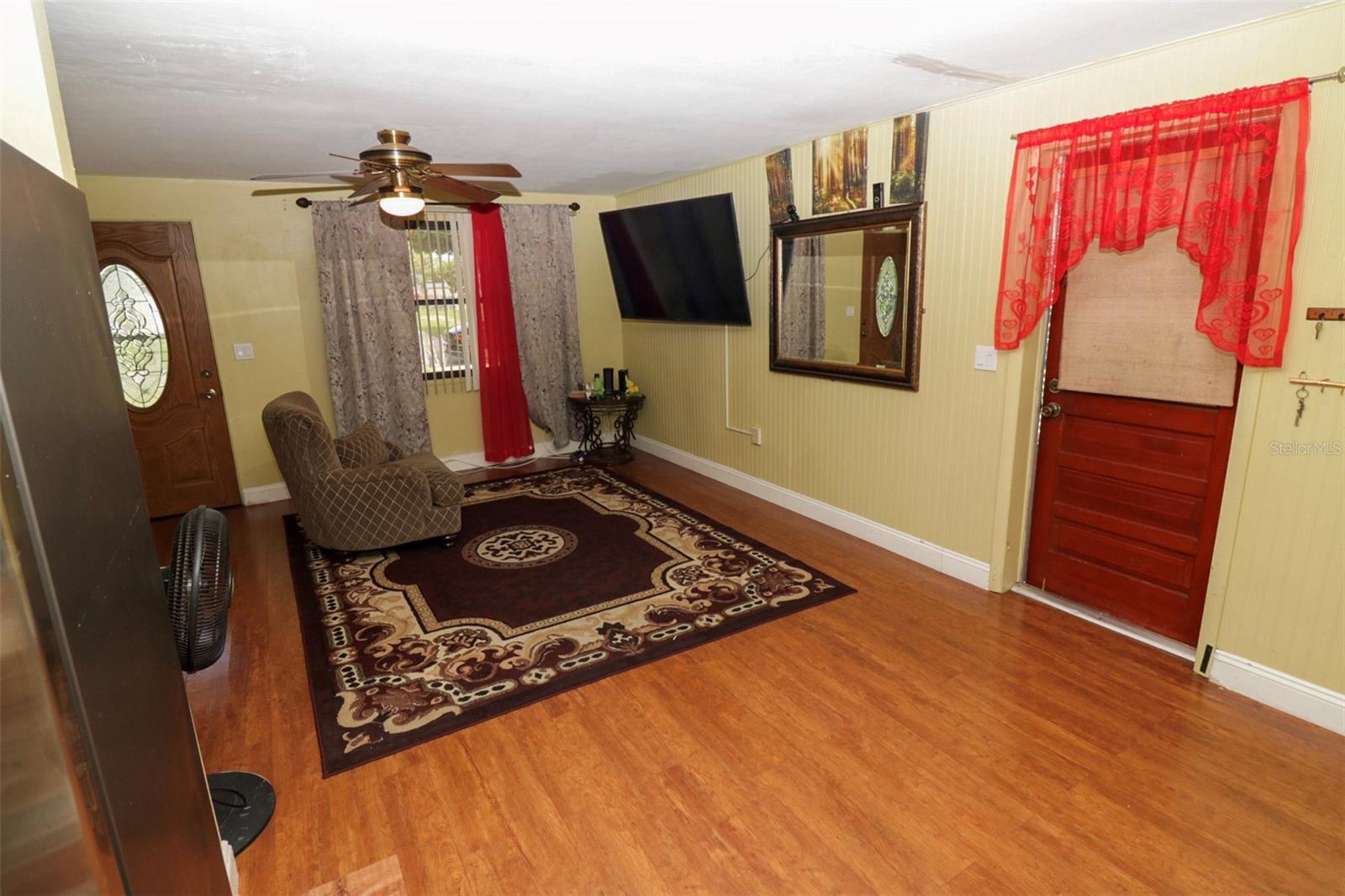 EDGEWOOD PARK - Residential