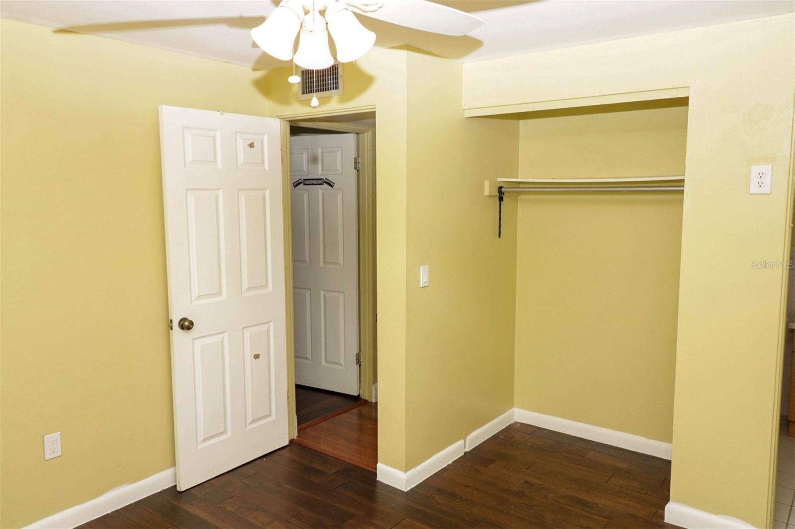 EDGEWOOD PARK - Residential