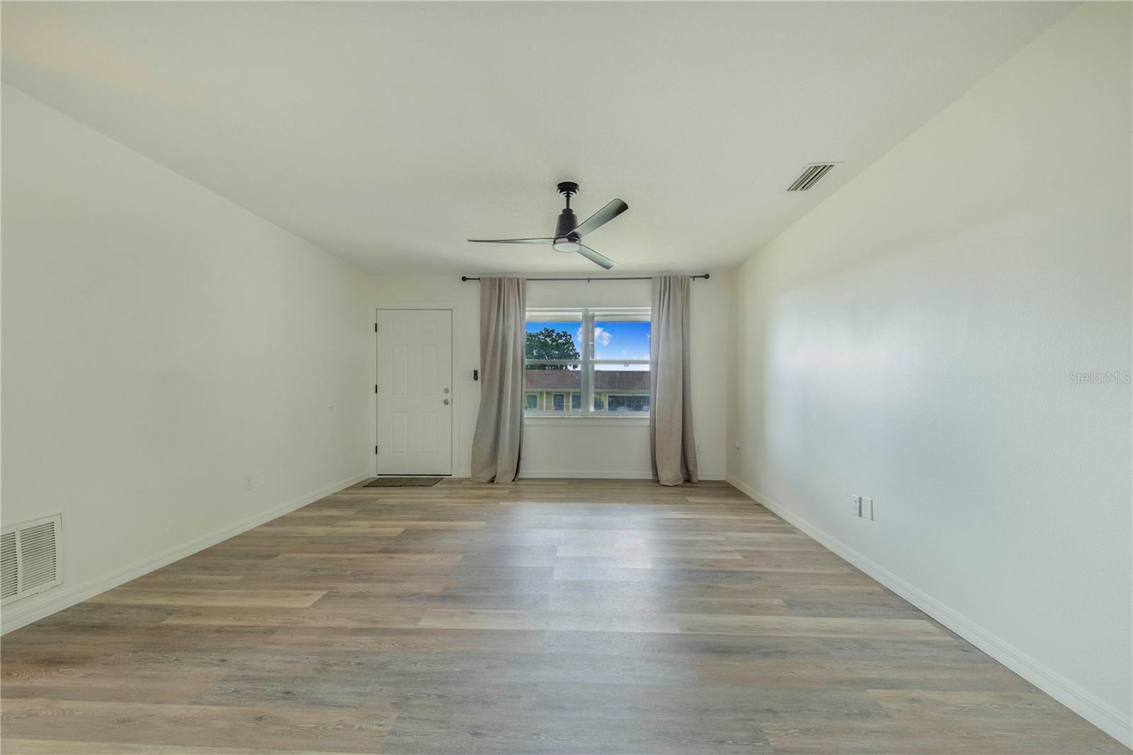 HIGHLANDS SOUTH 1ST ADD - Residential