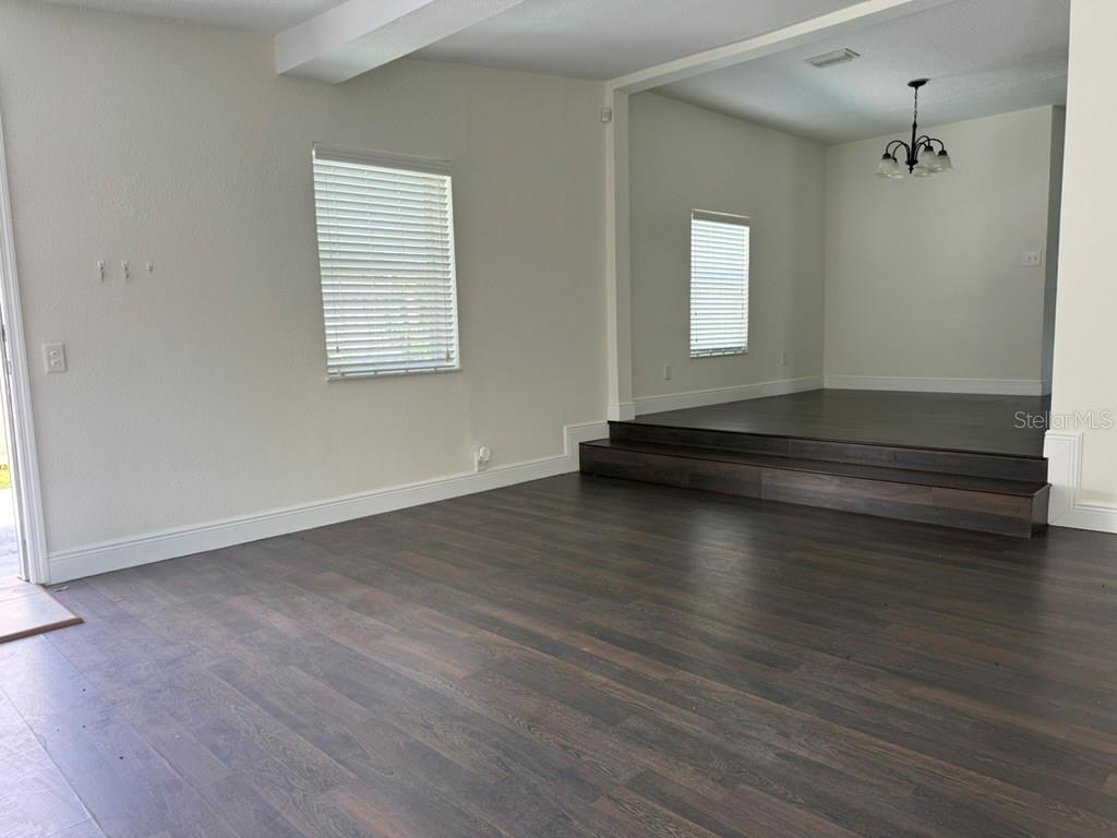 WILMA SOUTH - Residential