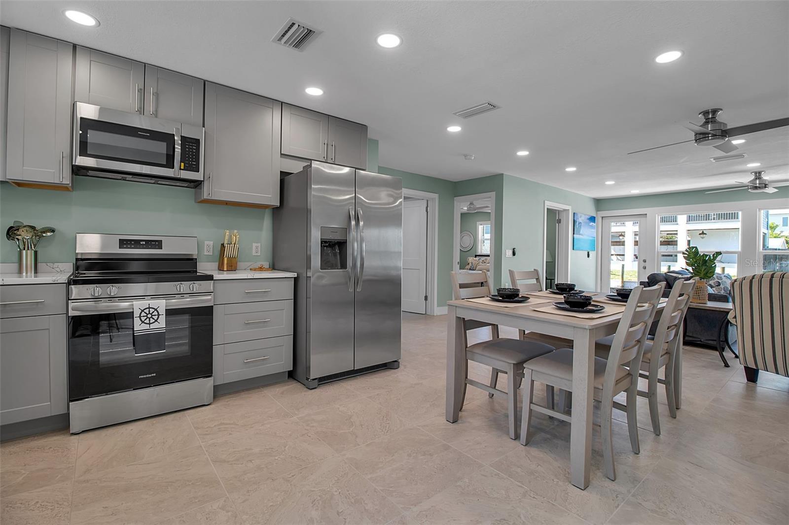 SAINT JUDES APTS - Residential