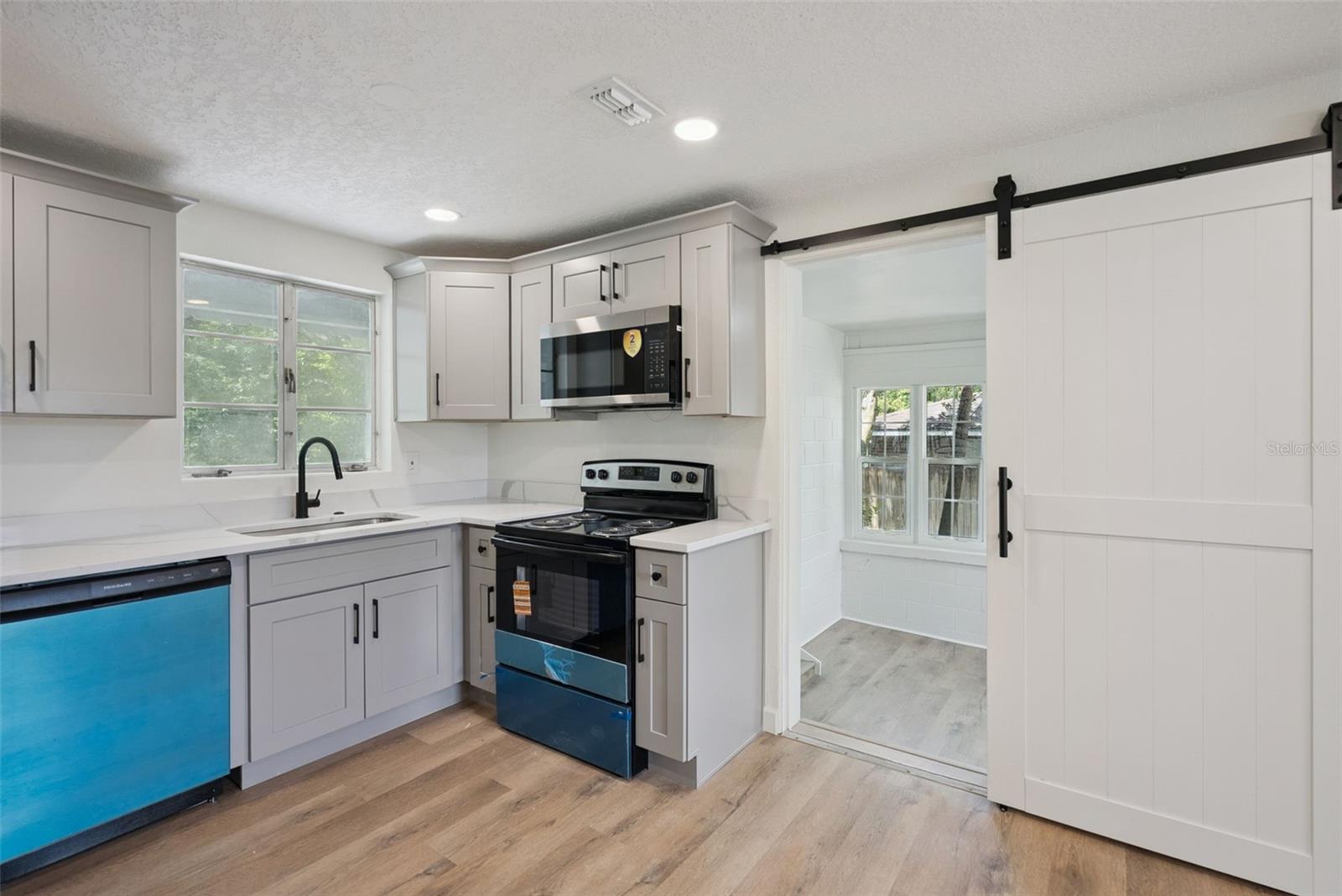 PLANTATION ESTATES UNIT 02 - Residential