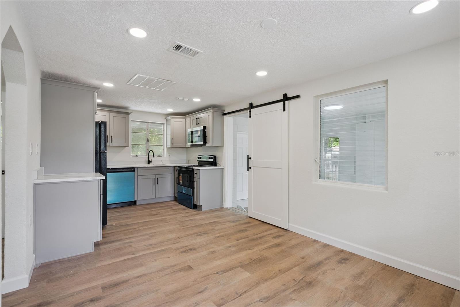 PLANTATION ESTATES UNIT 02 - Residential