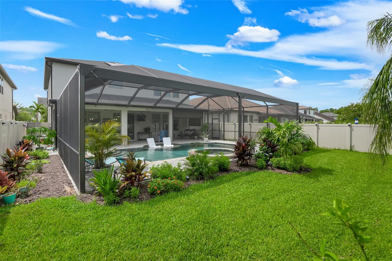 WINDERMERE ISLE PH 2 - Residential