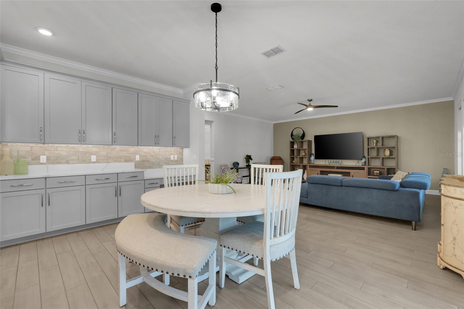 WINDERMERE ISLE PH 2 - Residential