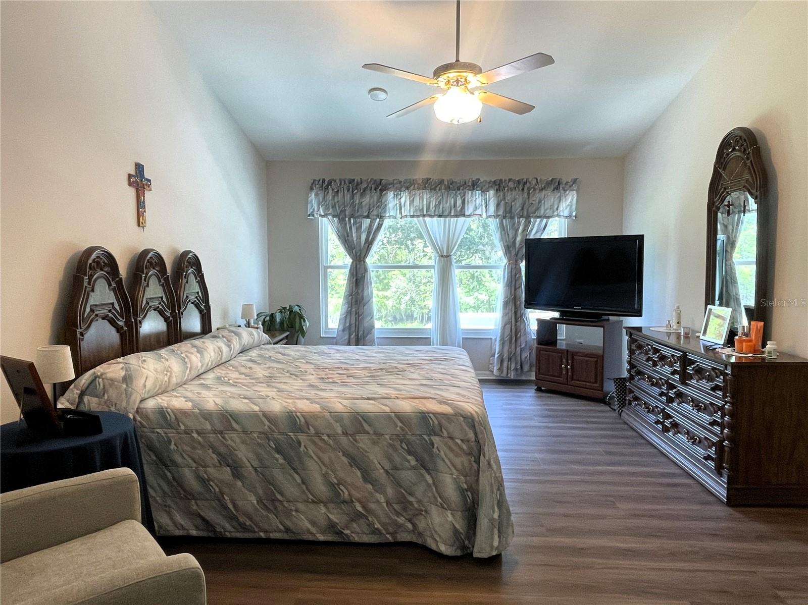 TAMPA PALMS AREA 2 7E UNIT 2 - Residential