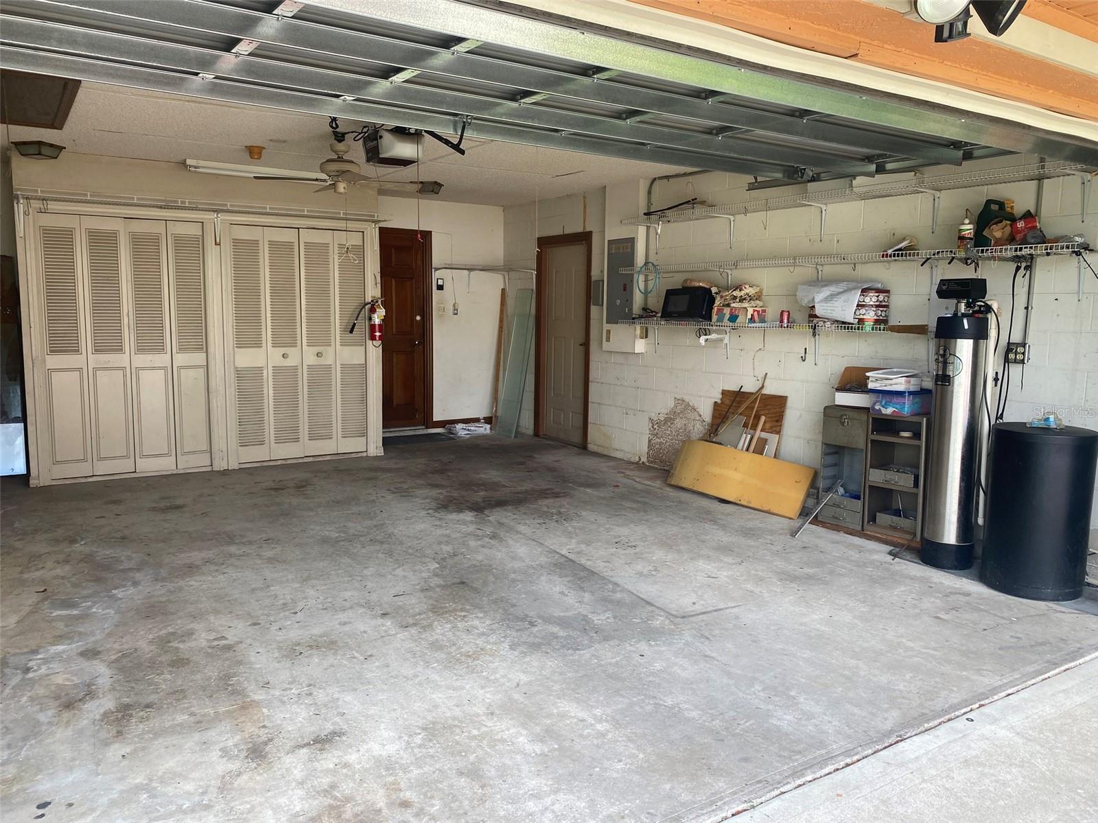 DELTONA LAKES UNIT 02 - Residential