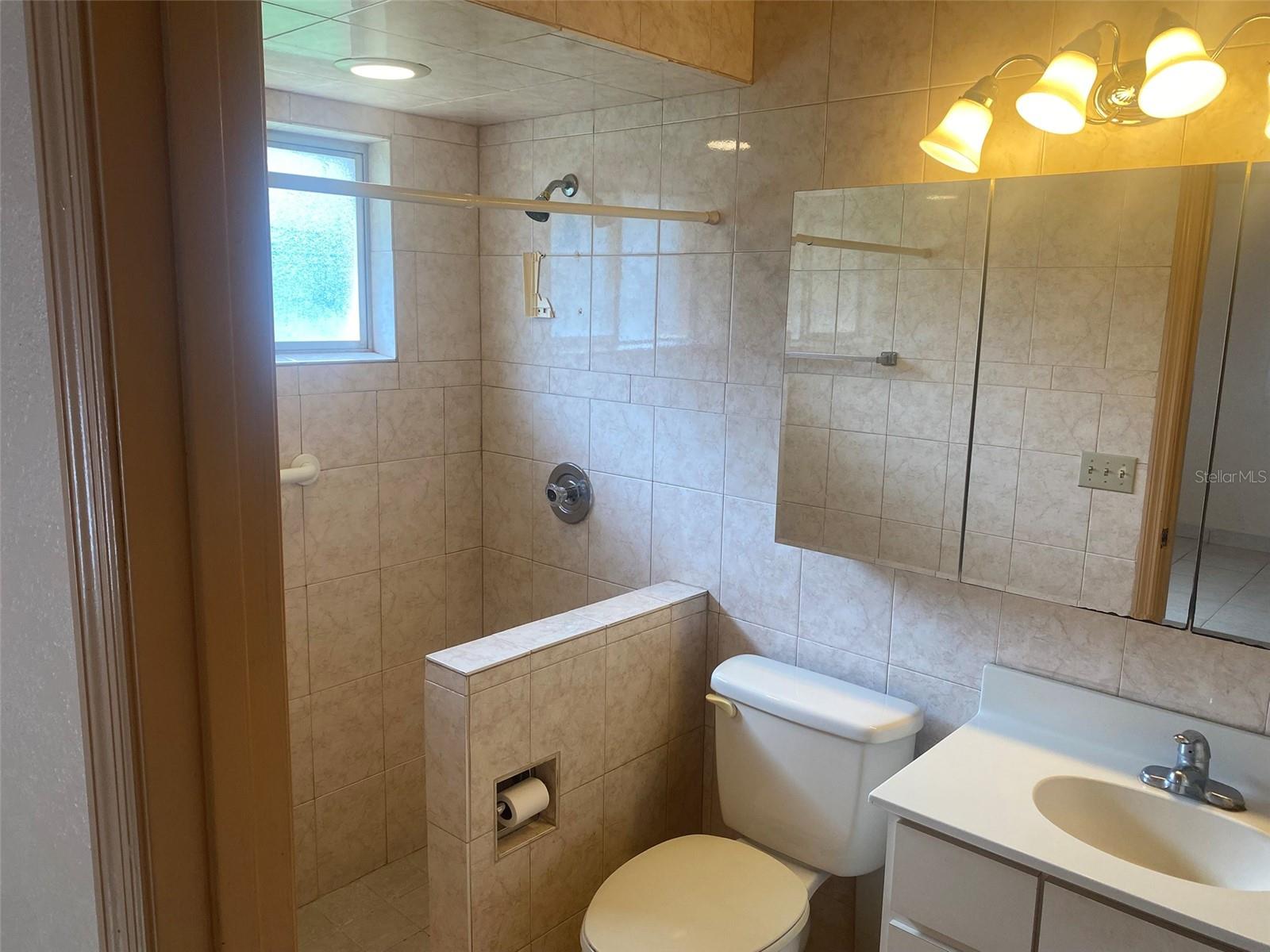 DELTONA LAKES UNIT 02 - Residential
