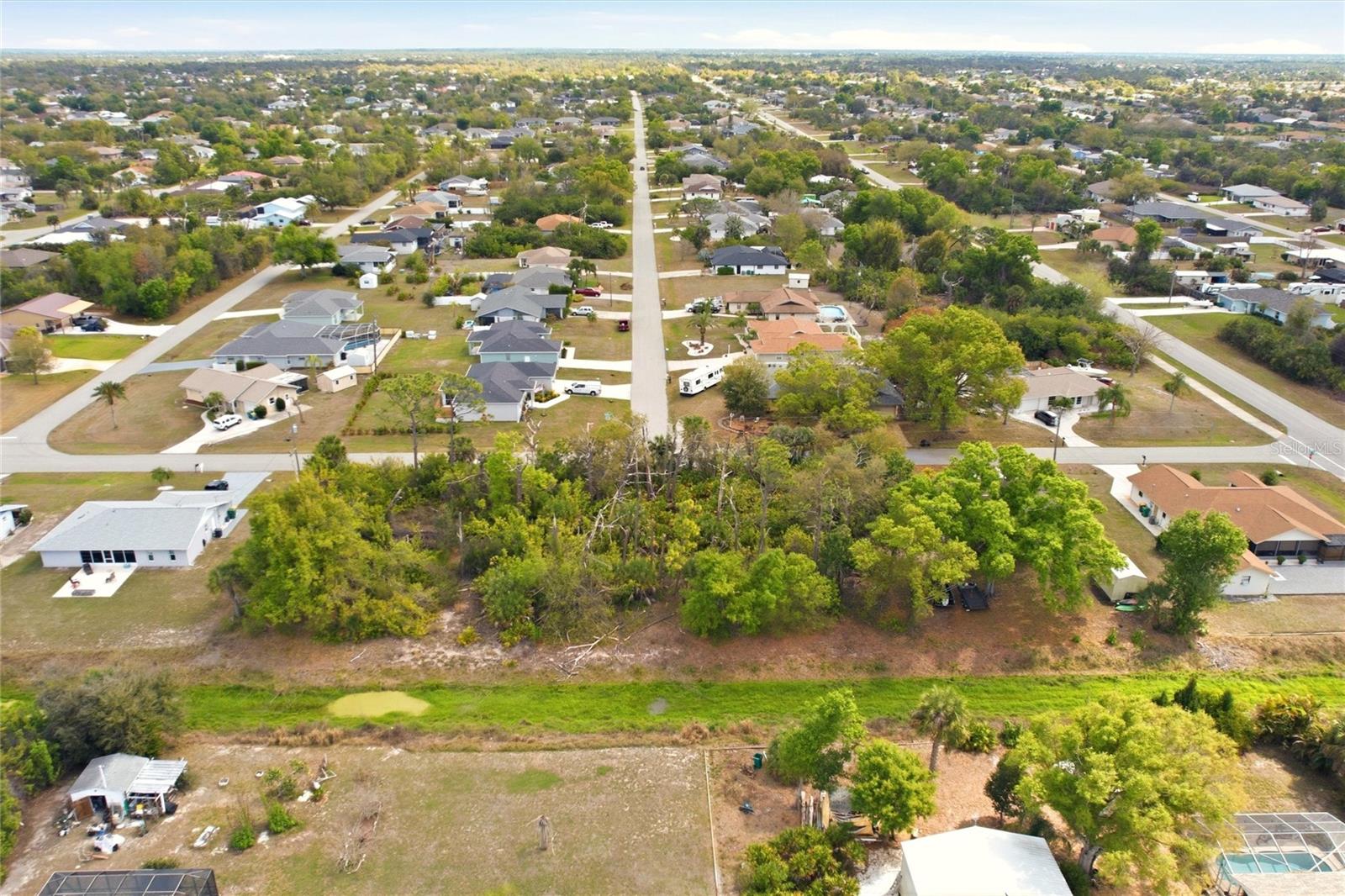 PORT CHARLOTTE SEC 064 - Land