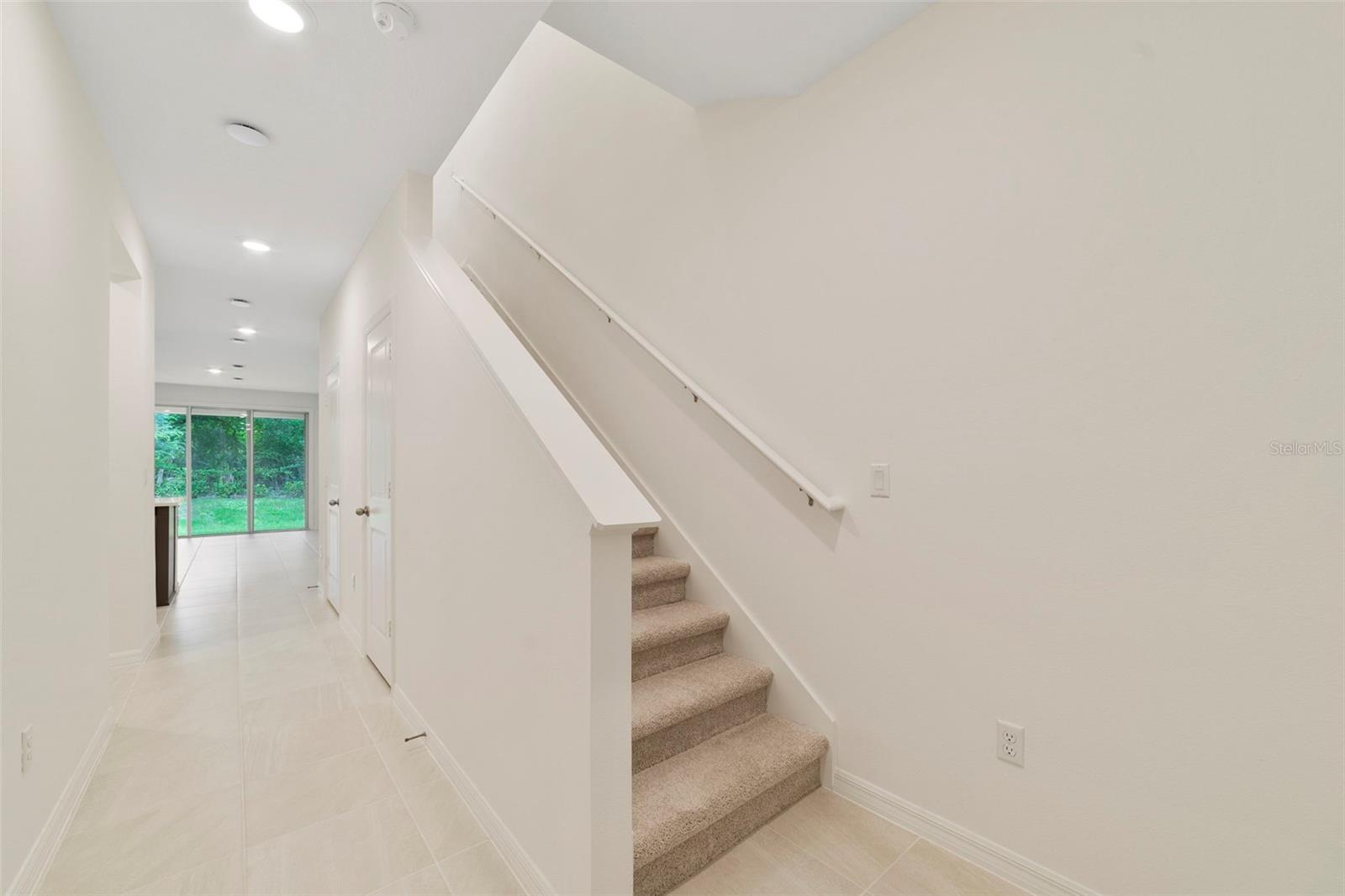 TOWNS AT GREENLEAF - Residential