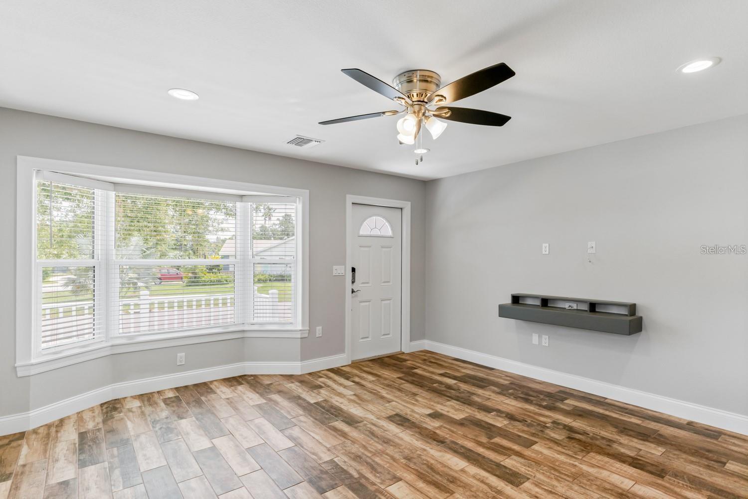 SHORE ACRES OVERLOOK SEC - Residential Lease