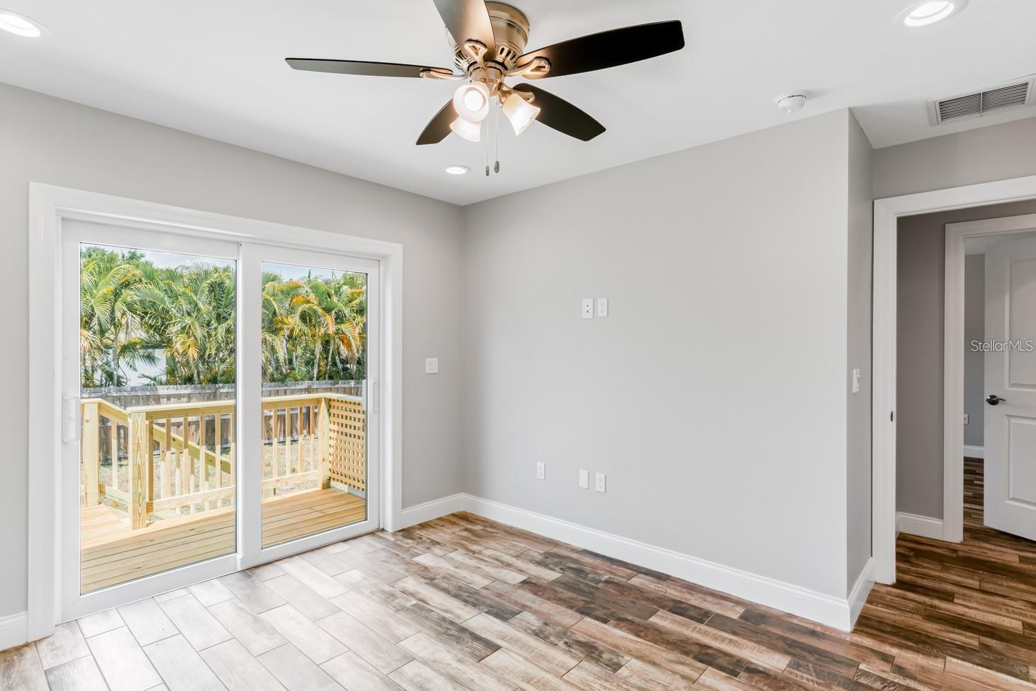 SHORE ACRES OVERLOOK SEC - Residential Lease