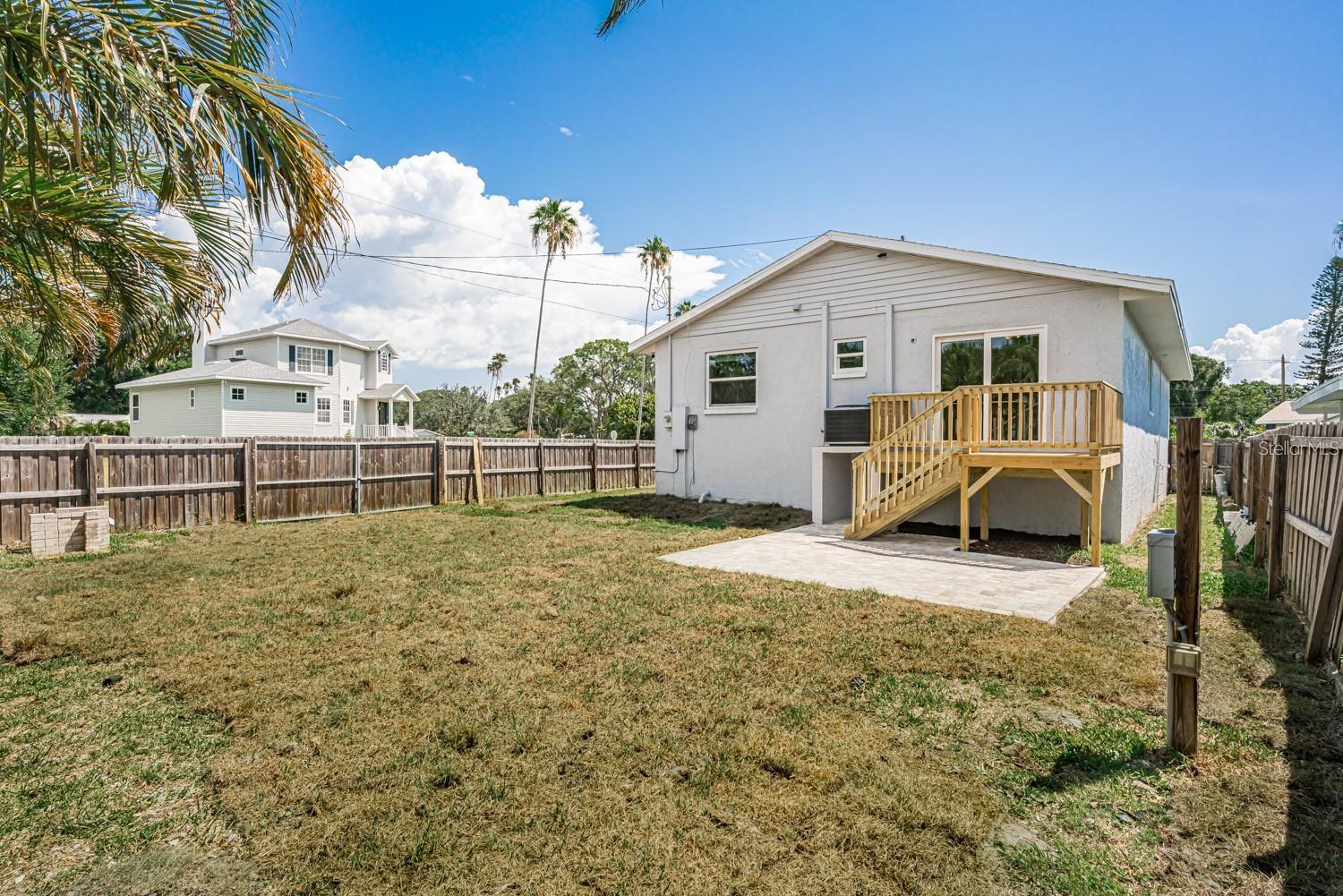 SHORE ACRES OVERLOOK SEC - Residential Lease