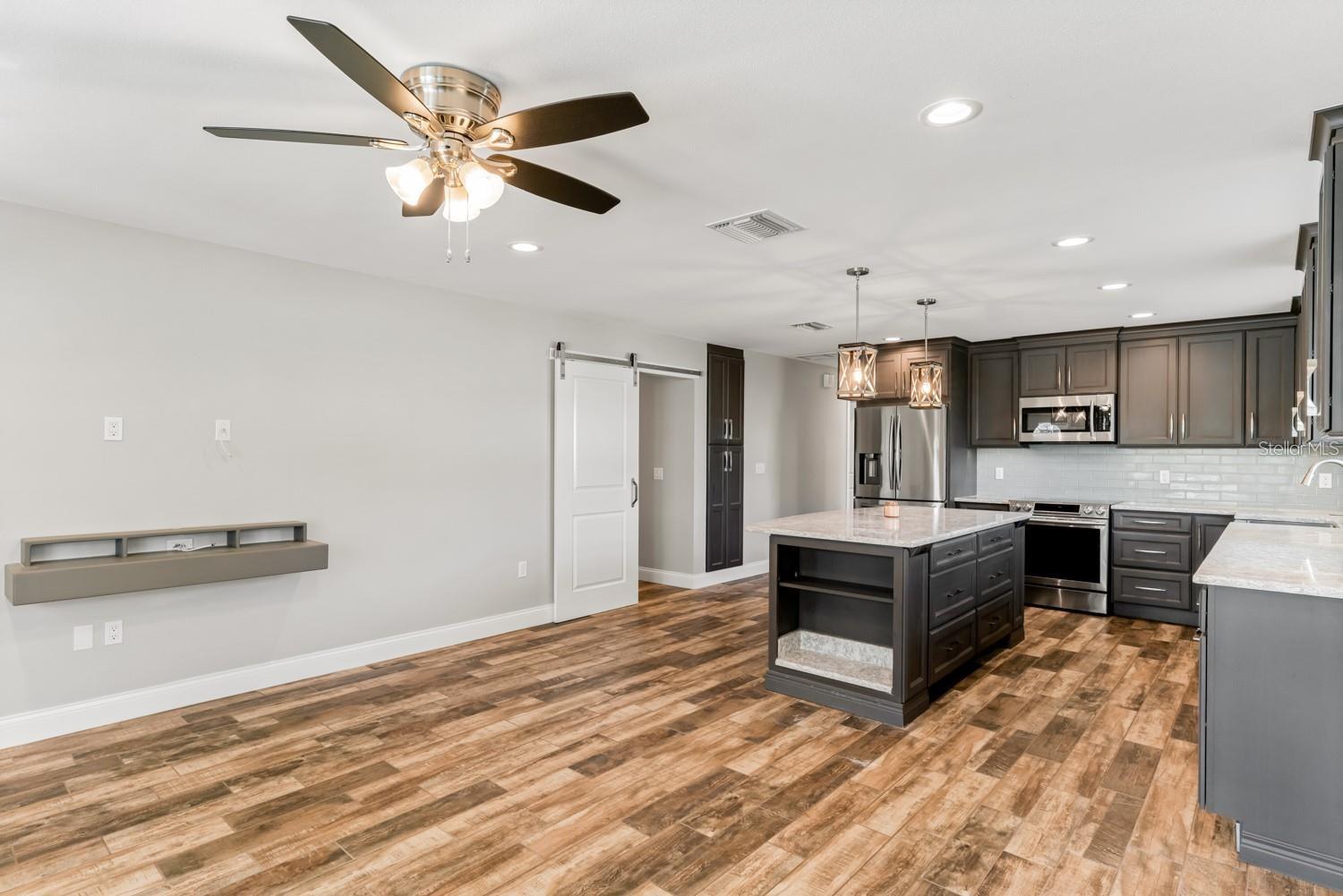 SHORE ACRES OVERLOOK SEC - Residential Lease