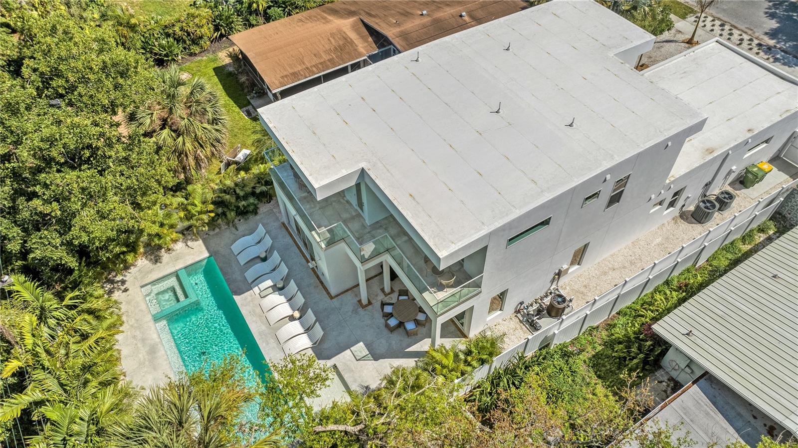 BATTLE & TURNER - Residential