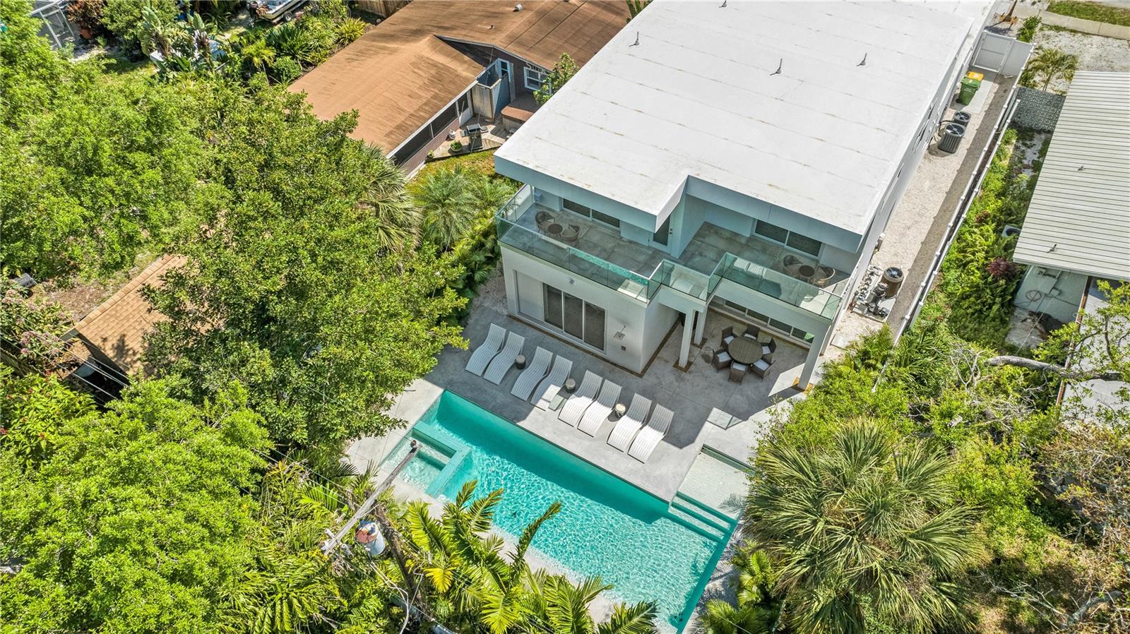 BATTLE & TURNER - Residential