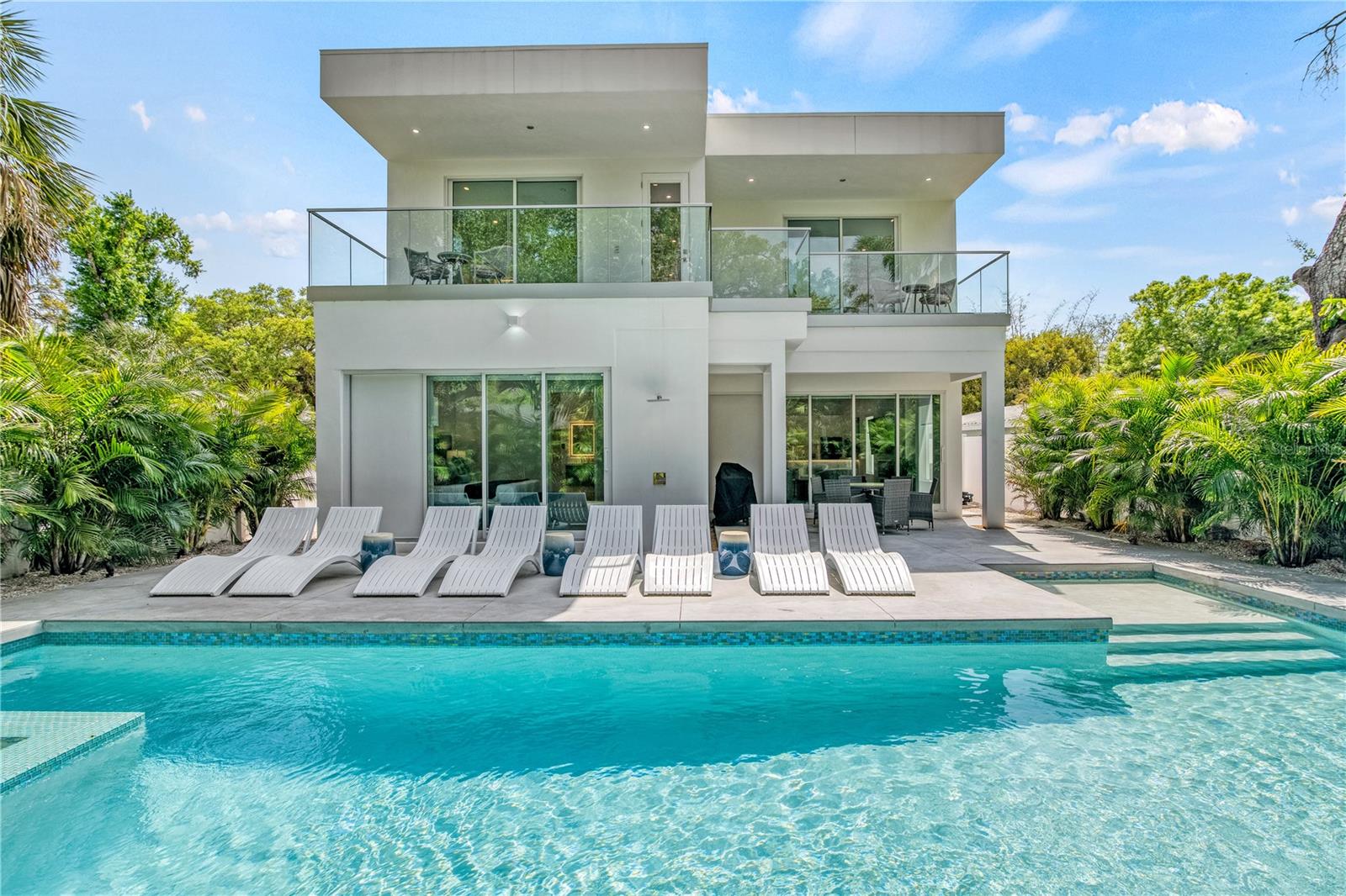 BATTLE & TURNER - Residential