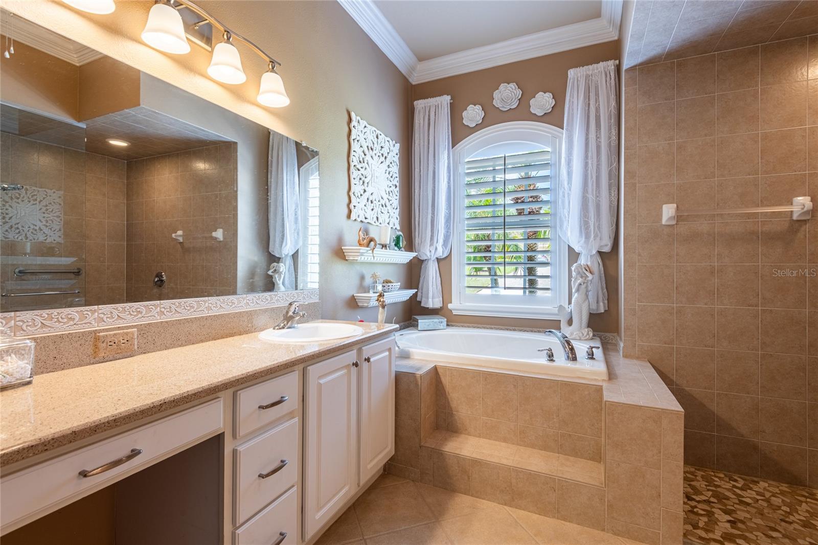 LAKE JOVITA GOLF & CC PH 02-A - Residential