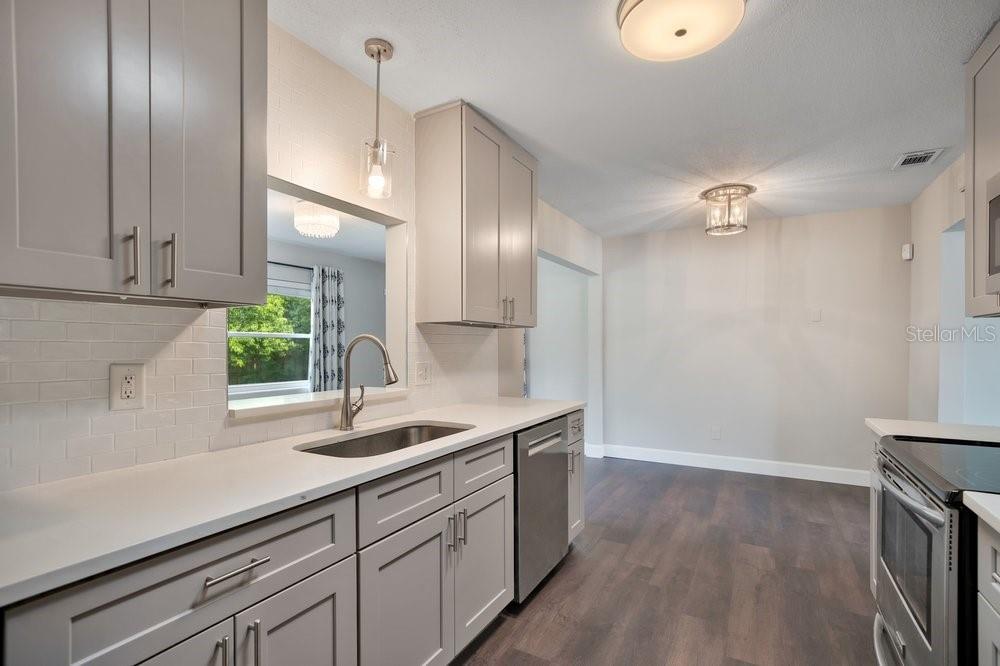 WILLIAMS GROVE - Residential