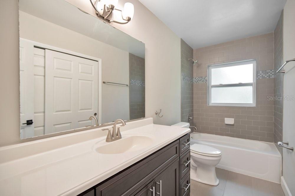 WILLIAMS GROVE - Residential