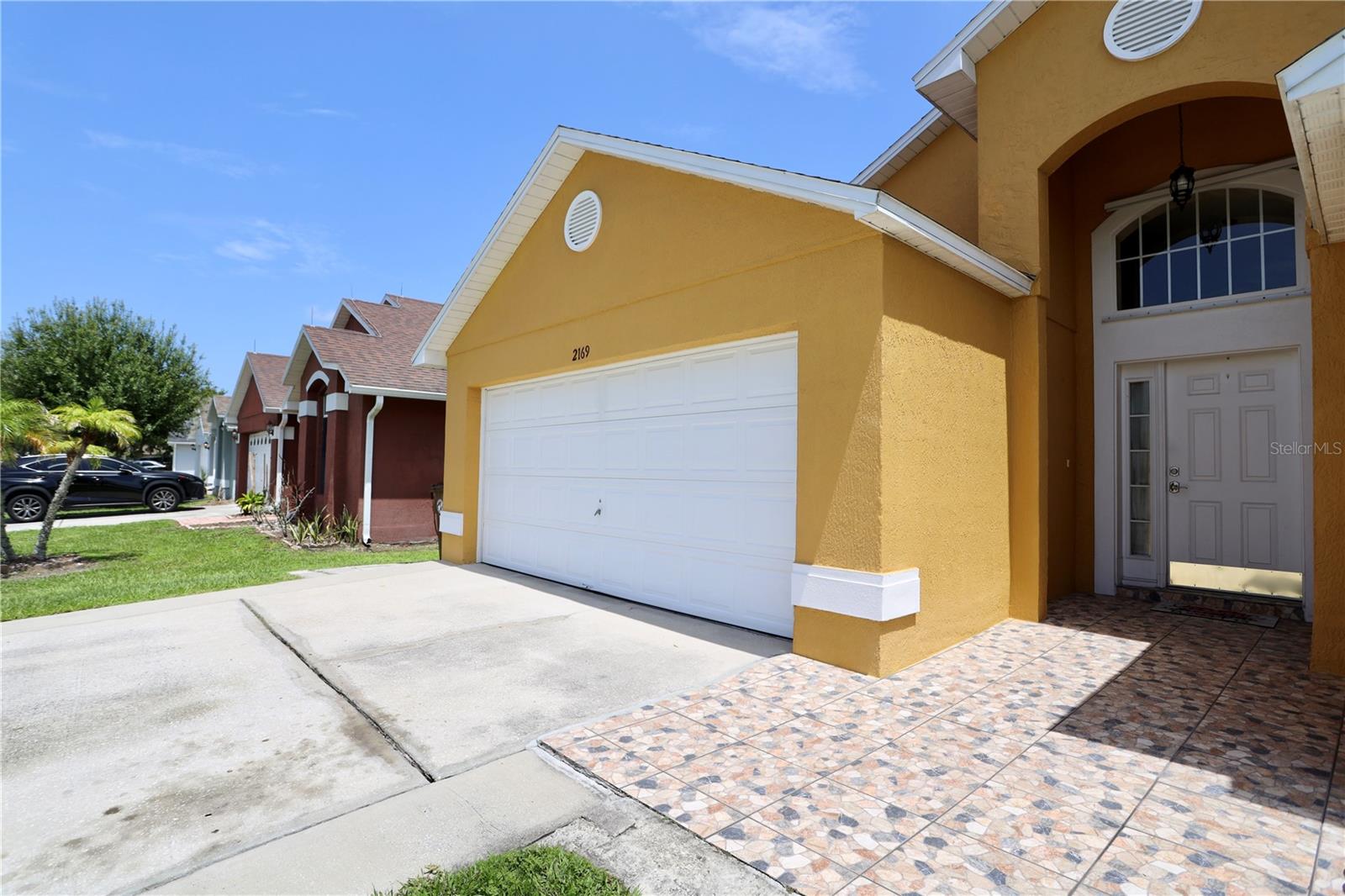 REMINGTON POINTE - Residential