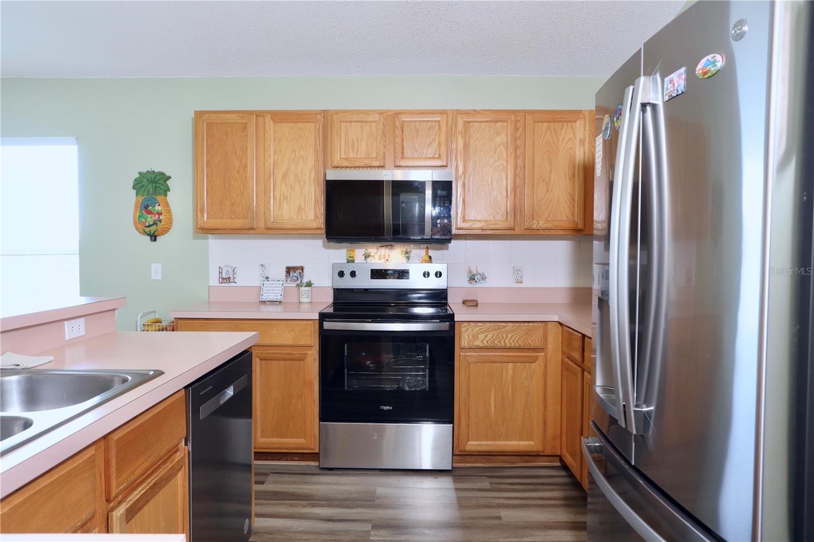 REMINGTON POINTE - Residential