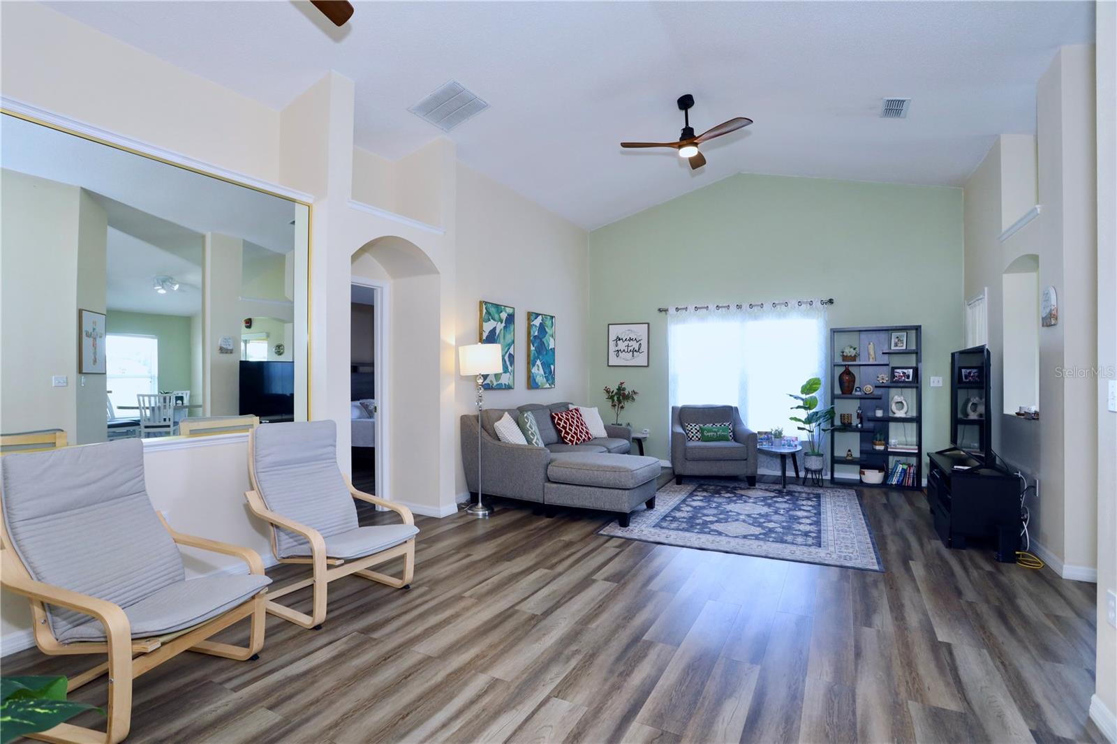 REMINGTON POINTE - Residential