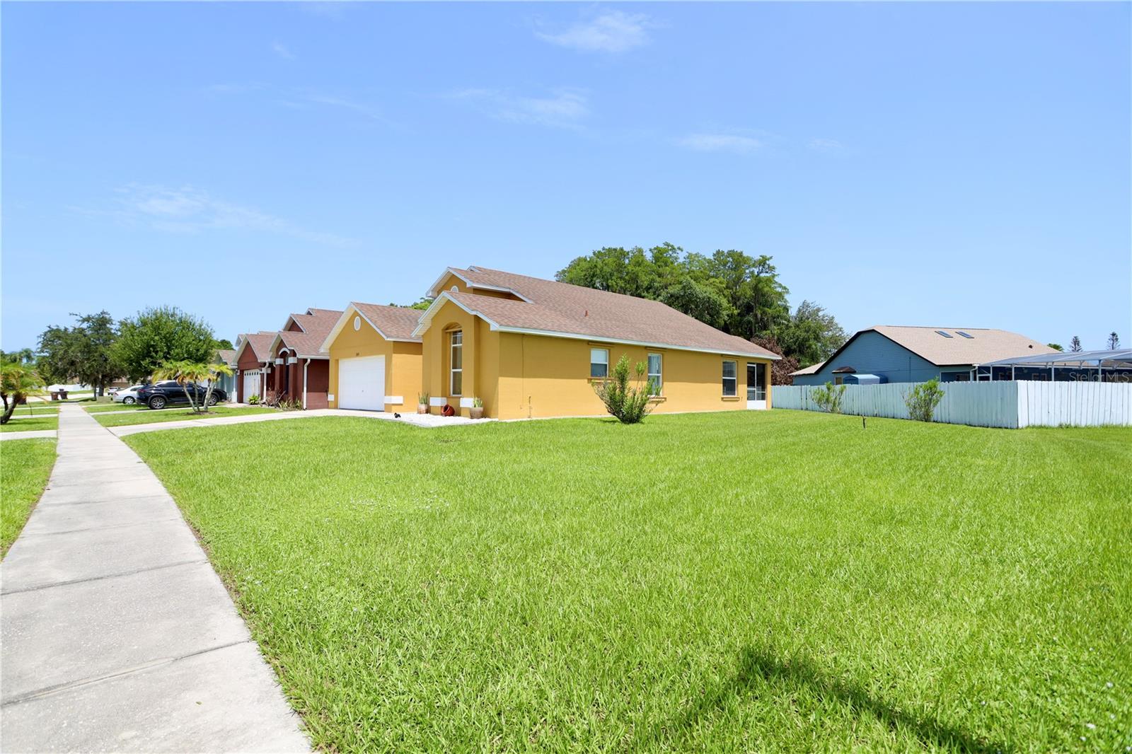 REMINGTON POINTE - Residential