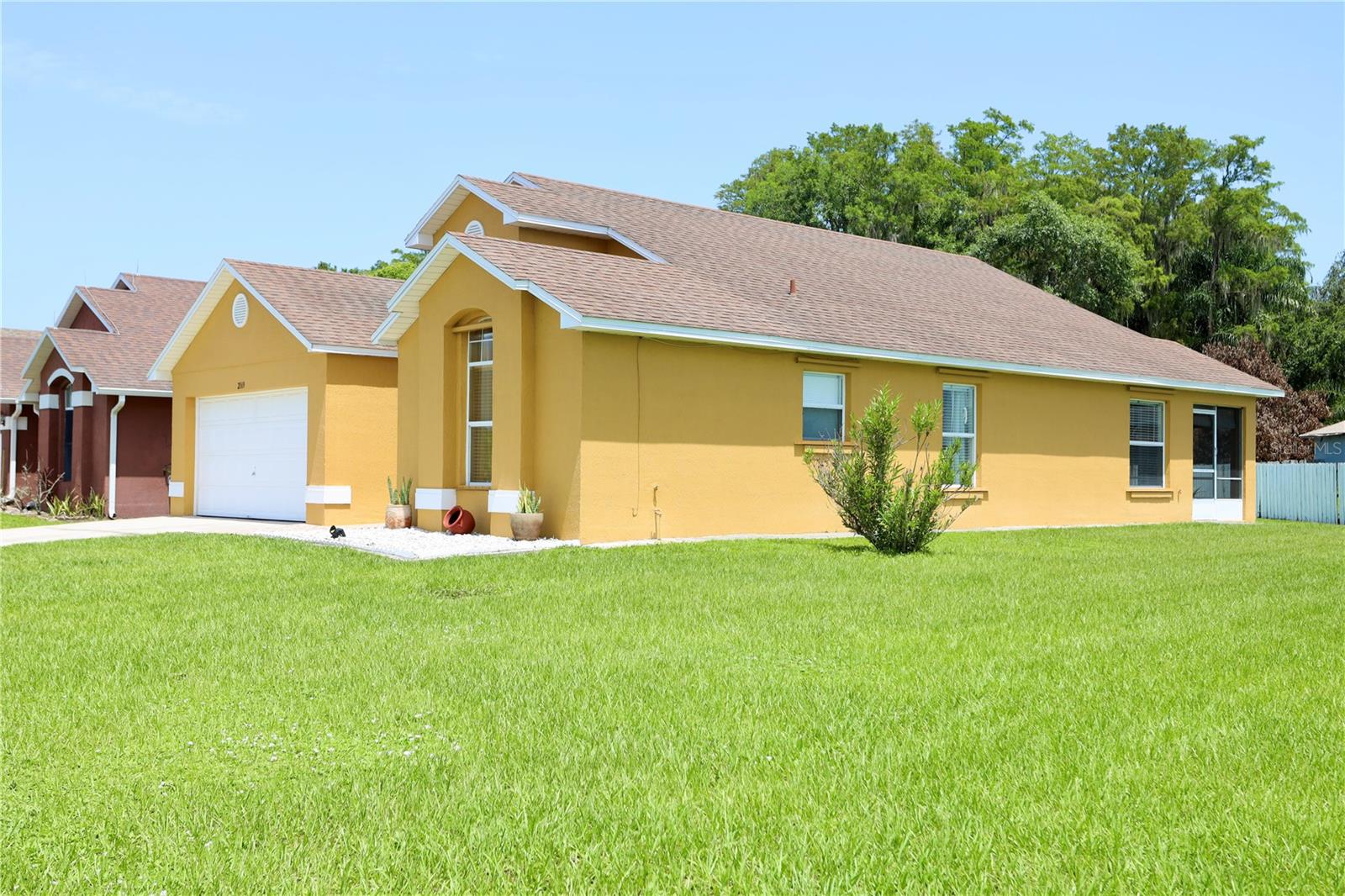 REMINGTON POINTE - Residential