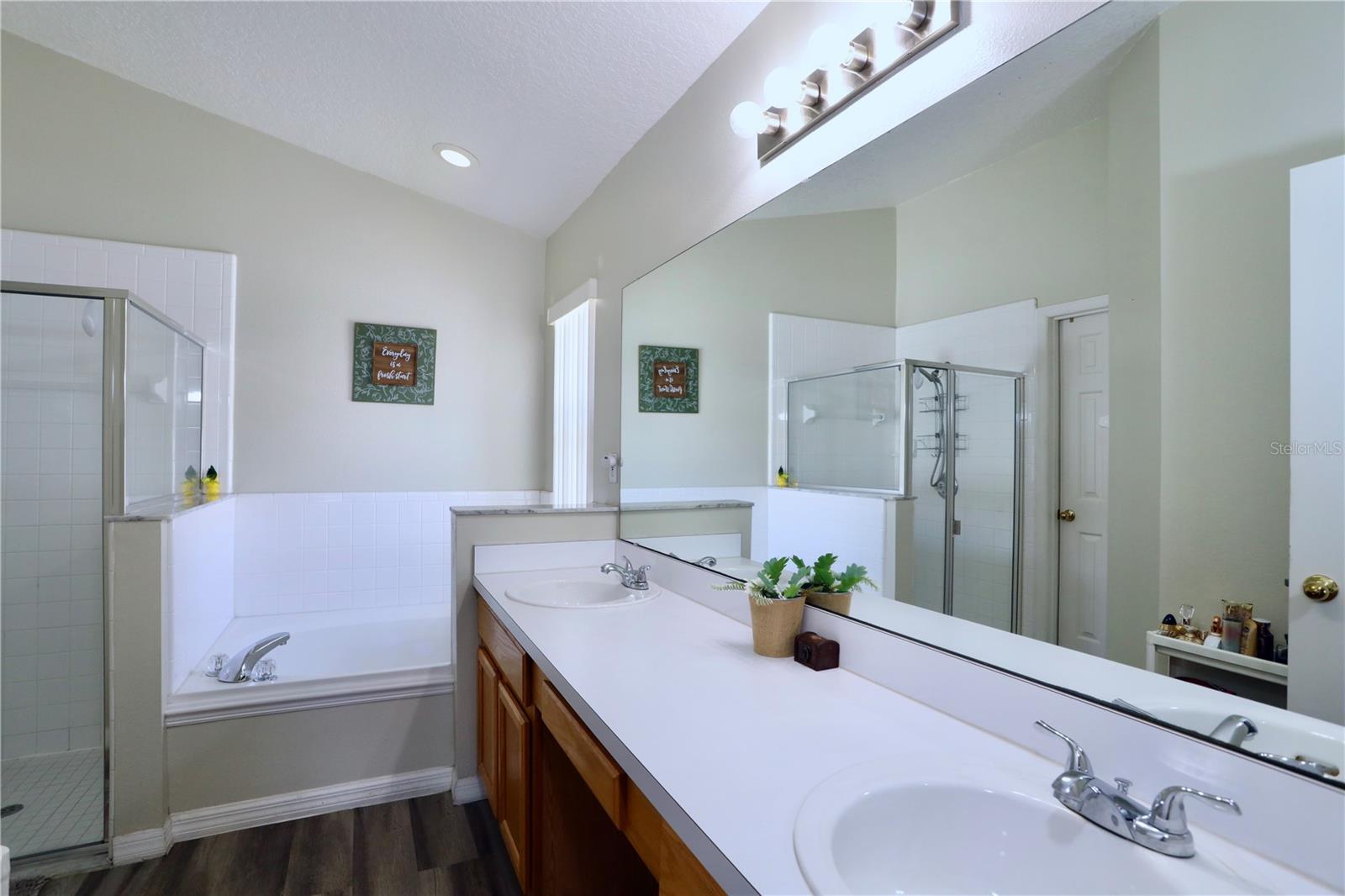 REMINGTON POINTE - Residential