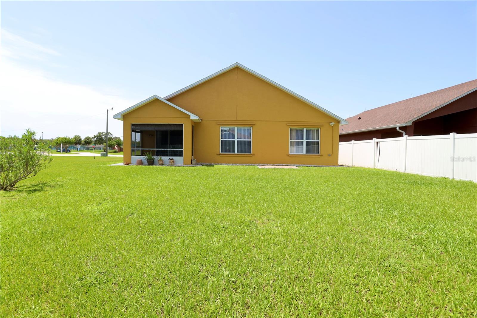 REMINGTON POINTE - Residential