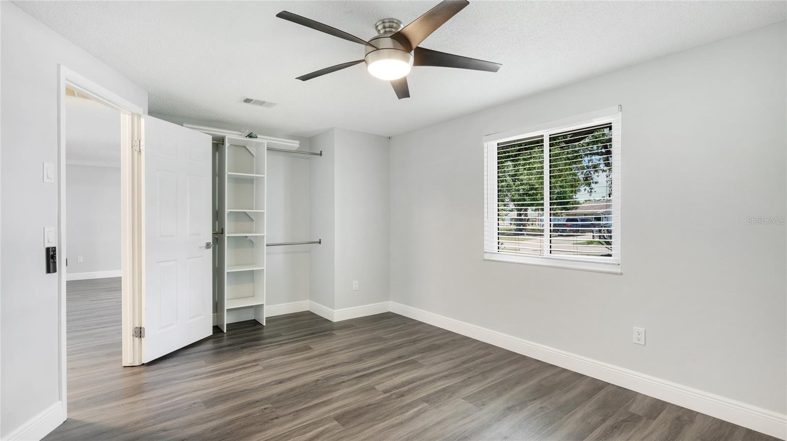 LOCKWOOD MEADOWS - Residential