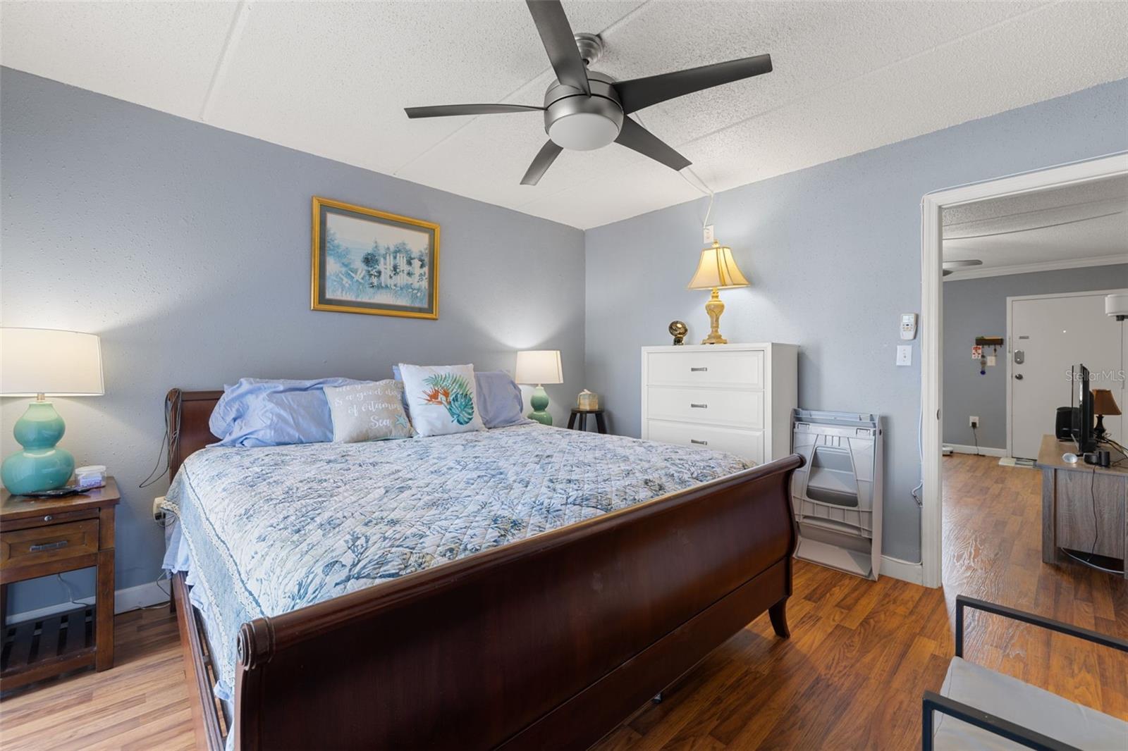 BOCA SHORES CONDO - Residential Lease